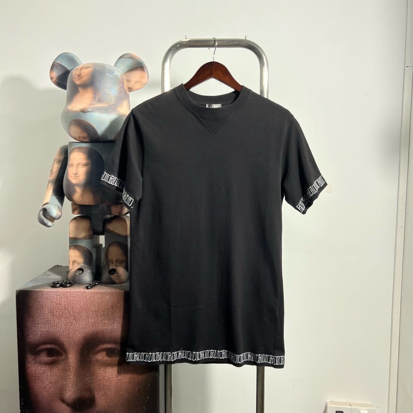 Dior Dior Retro Embroidered T-Shirt xs Men Size US XS / EU 42 / 0 - 1 Thumbnail