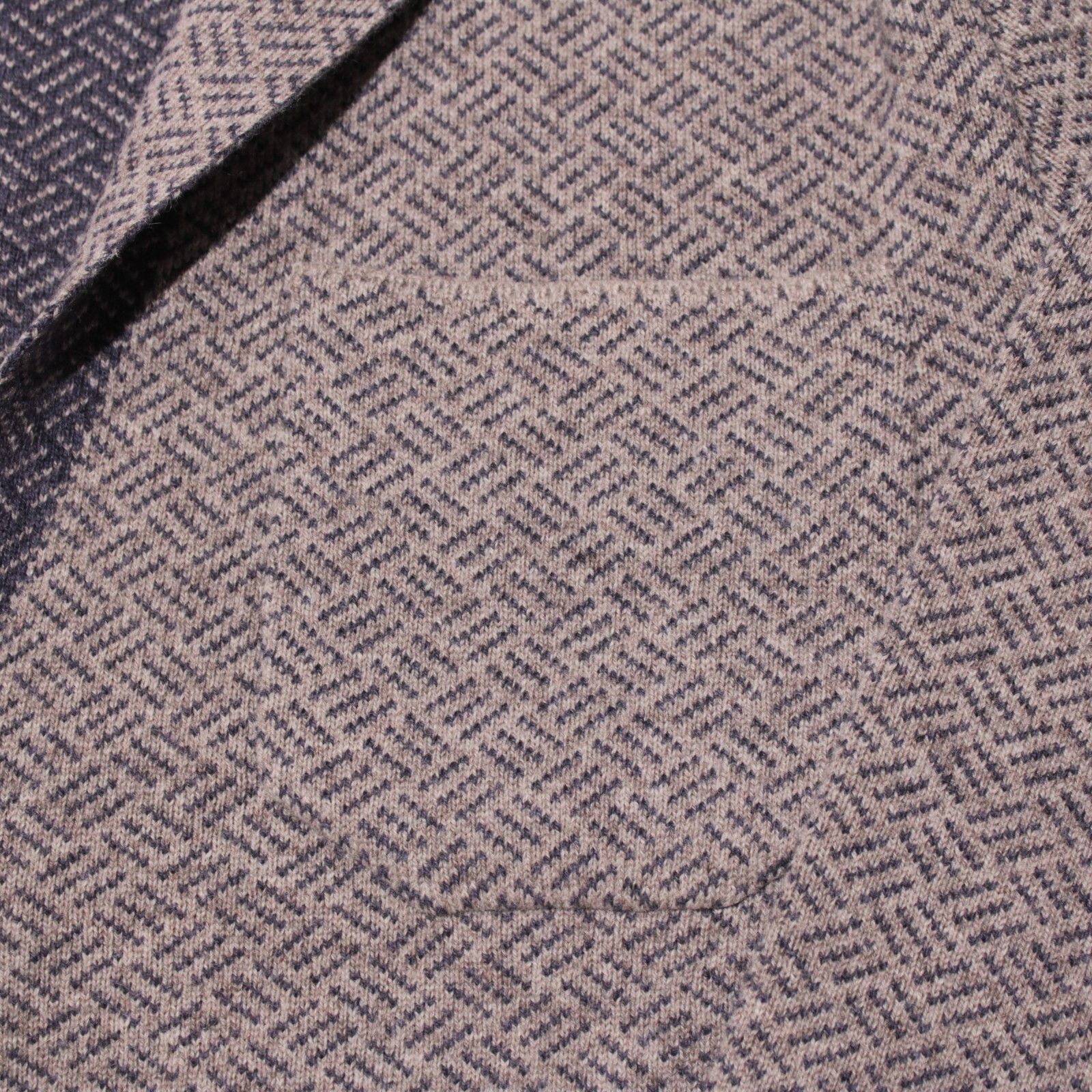 Luciano Barbera Luciano Barbera Sweater Size US M in Beige Size US M / EU 48-50 / 2 - 7 Thumbnail