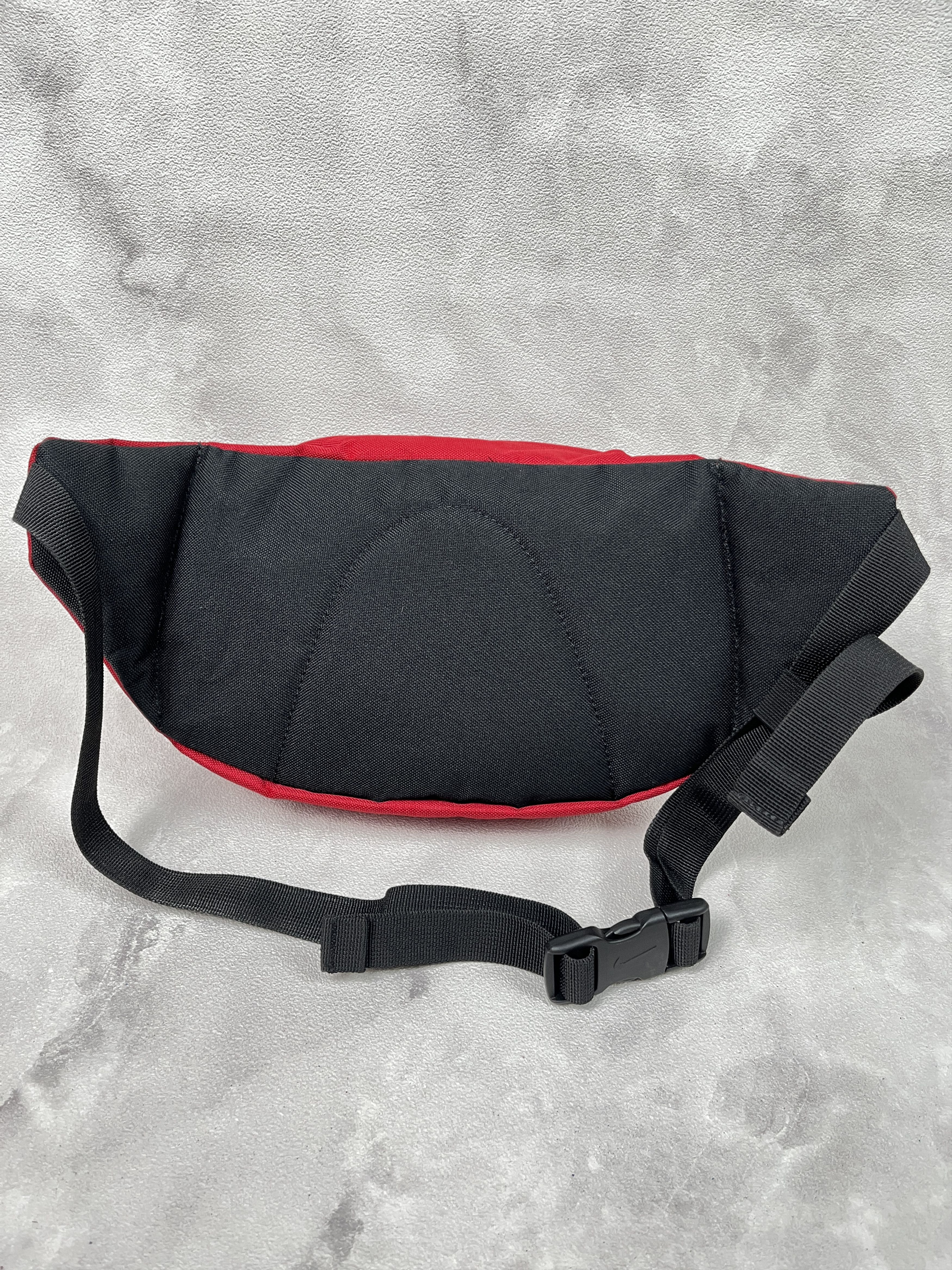 Japanese Brand NIKE FANNY BAG VINTAGE Size ONE SIZE - 2 Thumbnail