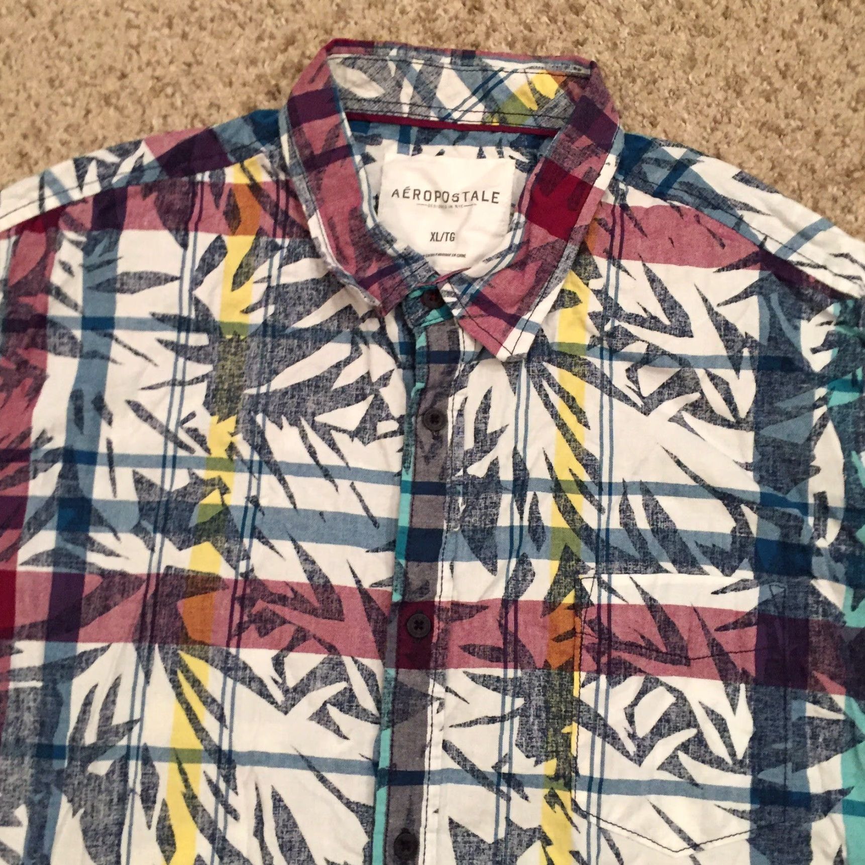 Aeropostale Aeropostale Button-Up Shirt Mens XL Multicolor Floral Short Sleeve Size US XL / EU 56 / 4 - 3 Thumbnail