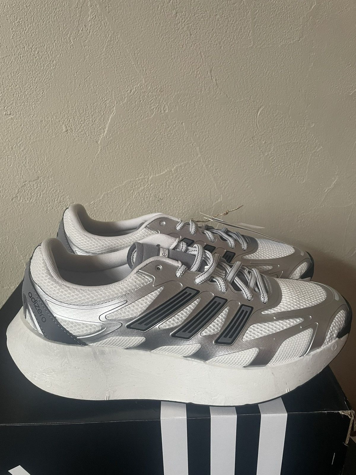 Adidas Adidas Adizero Aruku Size US 9.5 / EU 42-43 - 5 Thumbnail
