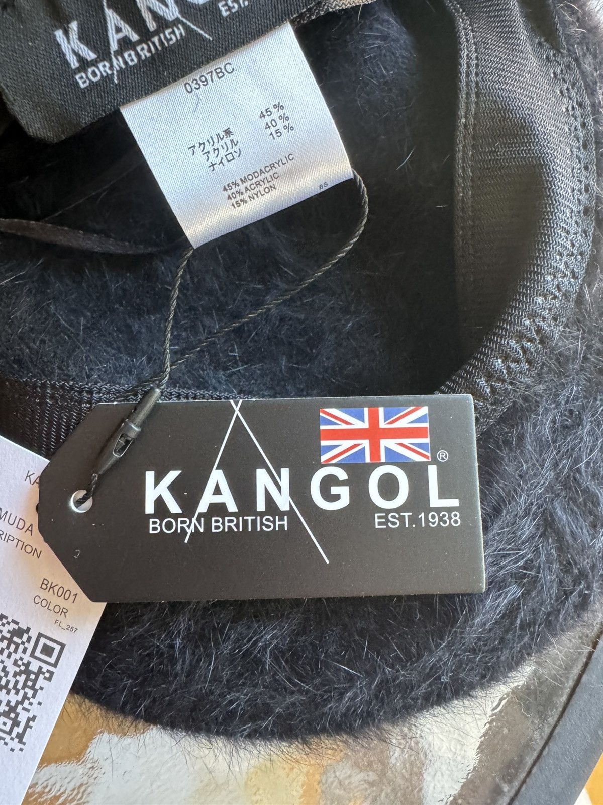 Kangol Kangol Furry Black Hat – Soft Faux Fur, Classic Logo Size ONE SIZE - 4 Thumbnail