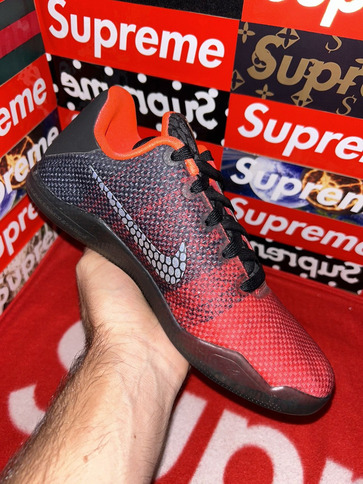 Nike Nike Kobe 11 Achilles Heel (GS) 822945-670 size 5.5y Size US 5.5 / EU 38 - 9 Thumbnail