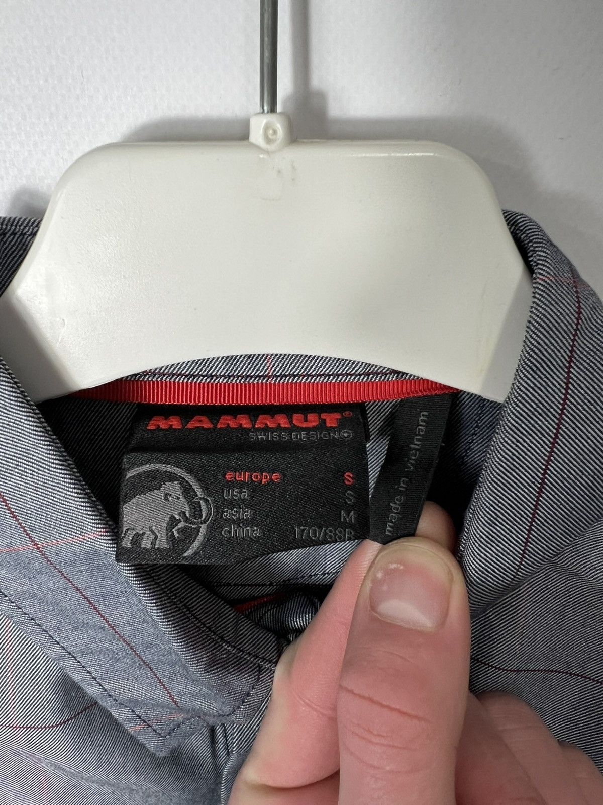 Mammut Vintage streetwear outdoor Mammut Alvra Trackin Shirt Size US S / EU 44-46 / 1 - 4 Thumbnail