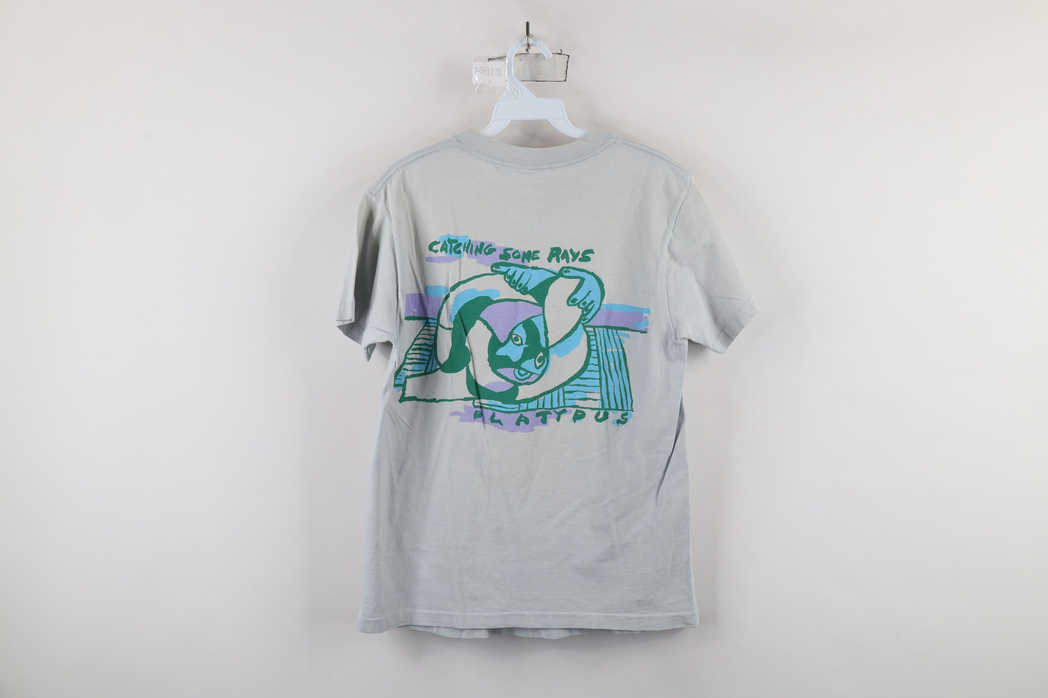 Vintage Vintage 80s 90s Streetwear Beach Platypus Art T-Shirt USA Size US S / EU 44-46 / 1 - 12 Thumbnail