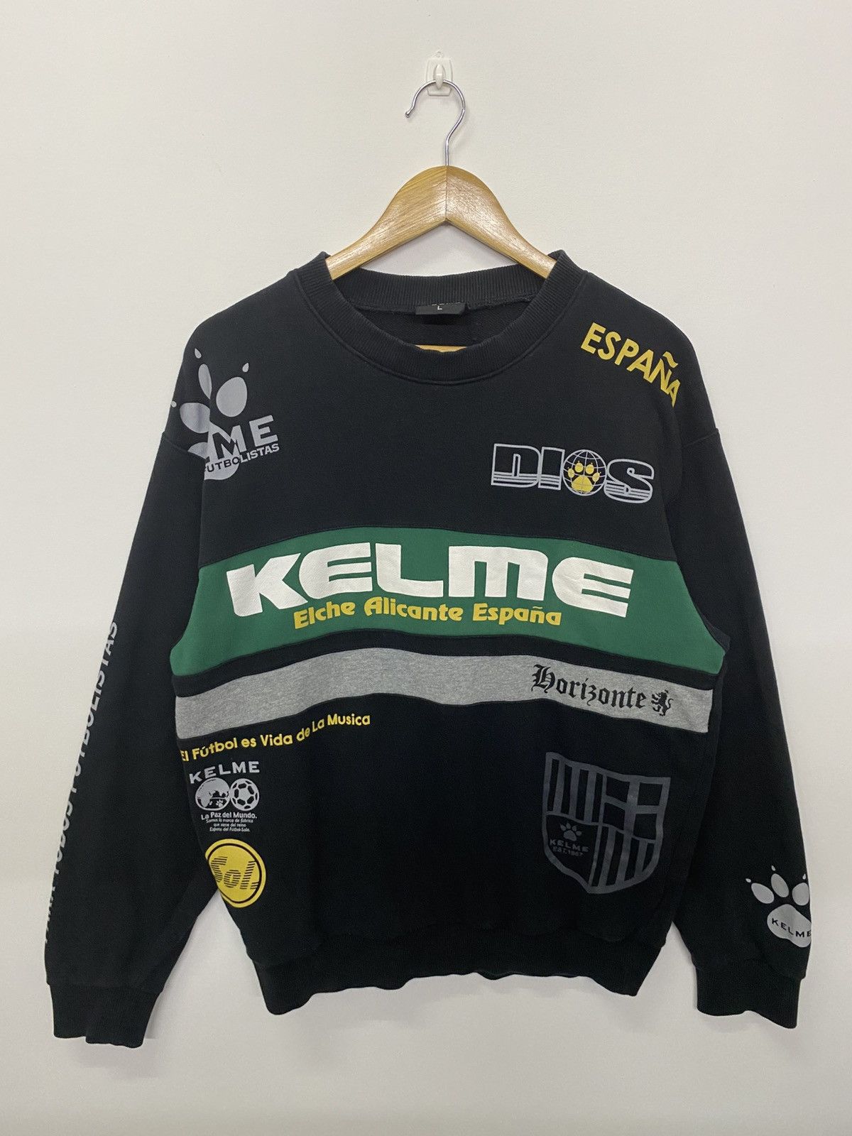 Vintage Vintage Kelme Sweatshirt Size US L / EU 52-54 / 3 - 1 Thumbnail
