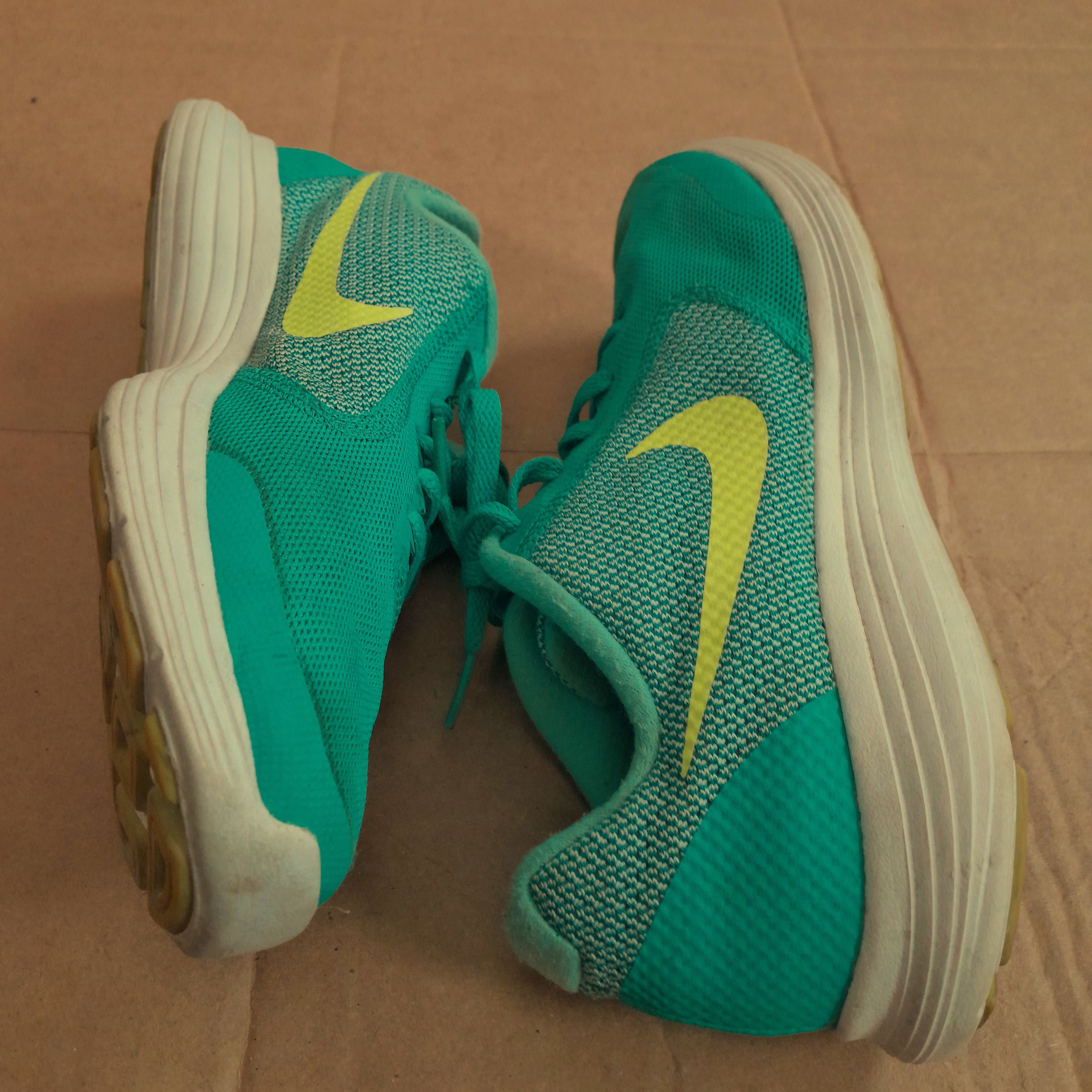 Nike Nike Revolution 3 Women’s Athletic Running Shoes Sneakers Size US 6 / IT 36 - 8 Thumbnail