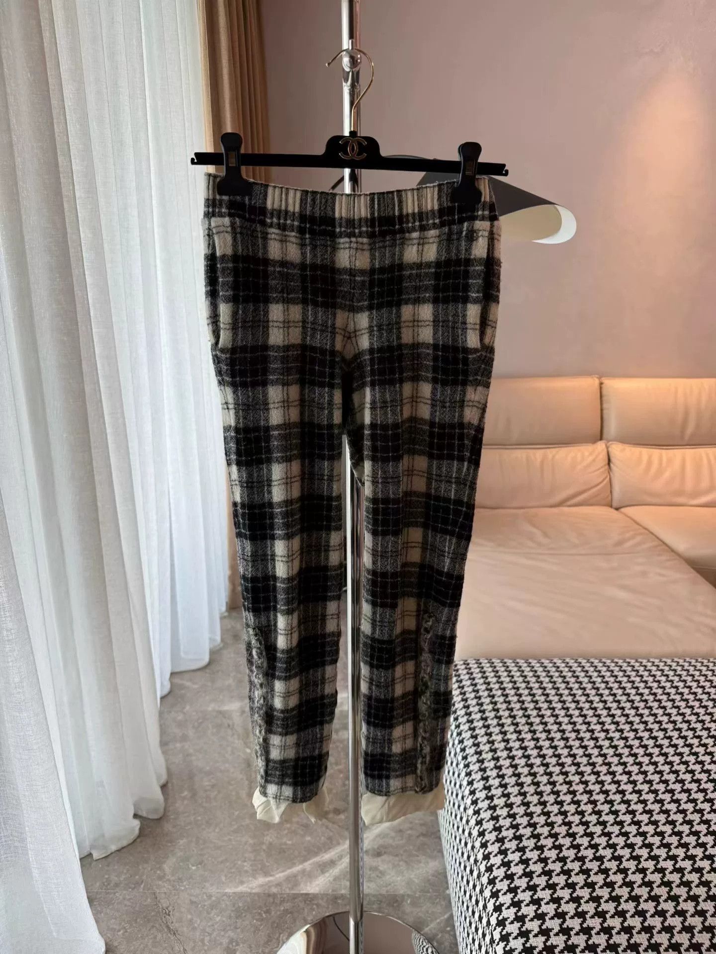 Chanel Chanel Edinburgh Plaid Trousers Size 38" / US 16 / IT 52 - 1 Thumbnail