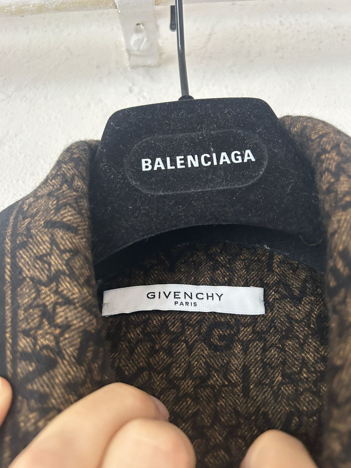 Givenchy FW16 Angel Print Wool Jacket Size US M / EU 48-50 / 2 - 12 Thumbnail