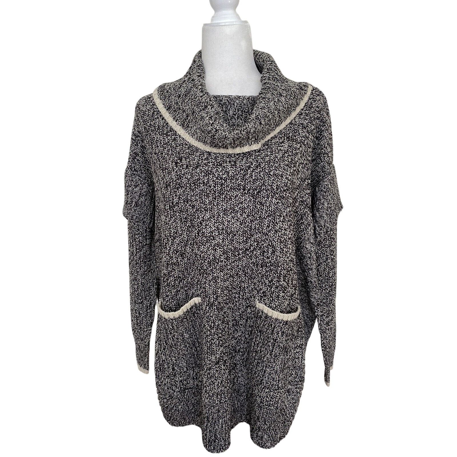 LA panoplie La Classe Couture Cowl Neck Knit Poncho M/L sweater A003062 Size M / US 6-8 / IT 42-44 - 1 Thumbnail