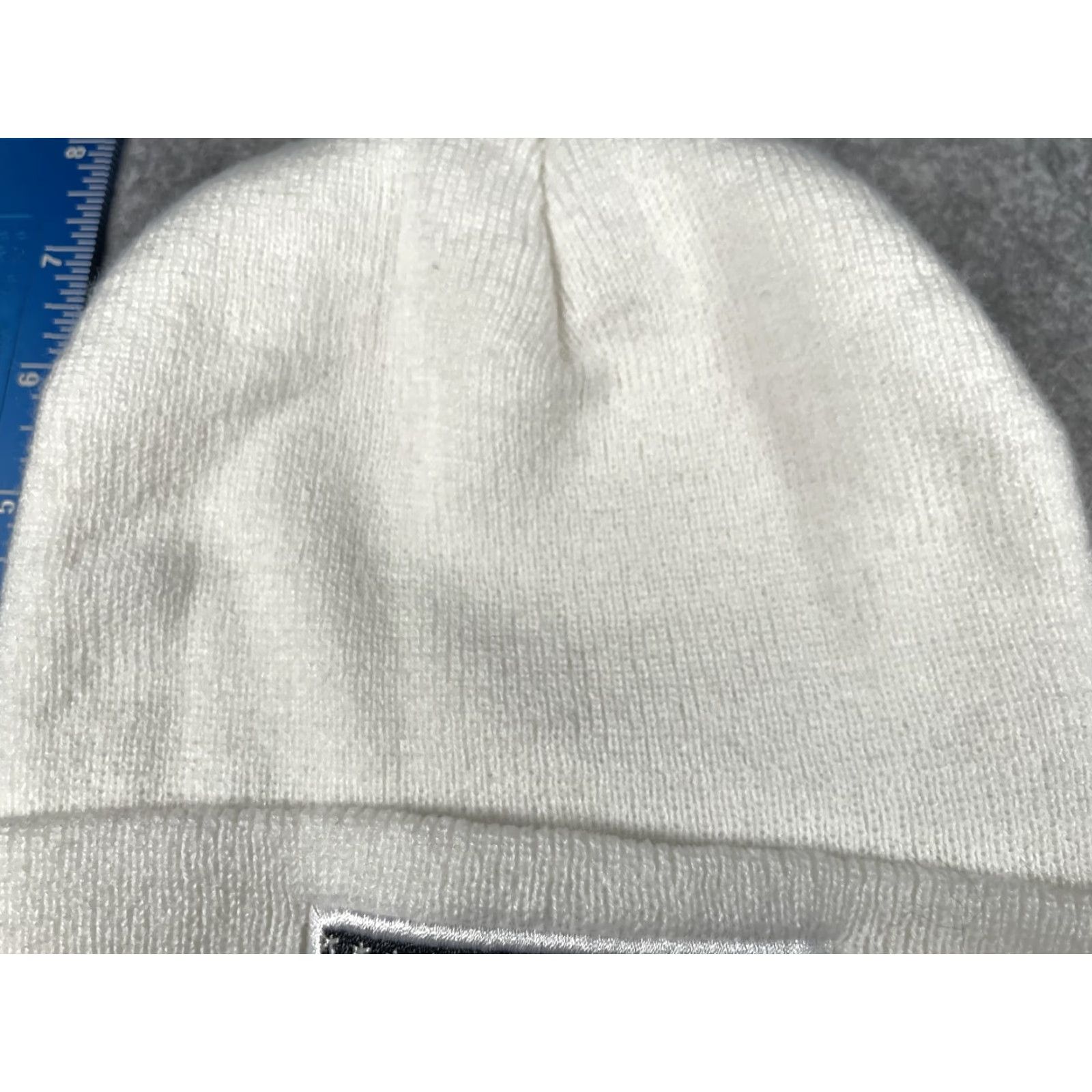 Vintage Thin Blue Line American Flag Beanie Mens One Size White Knit USA Winter Hat Size ONE SIZE - 3 Thumbnail
