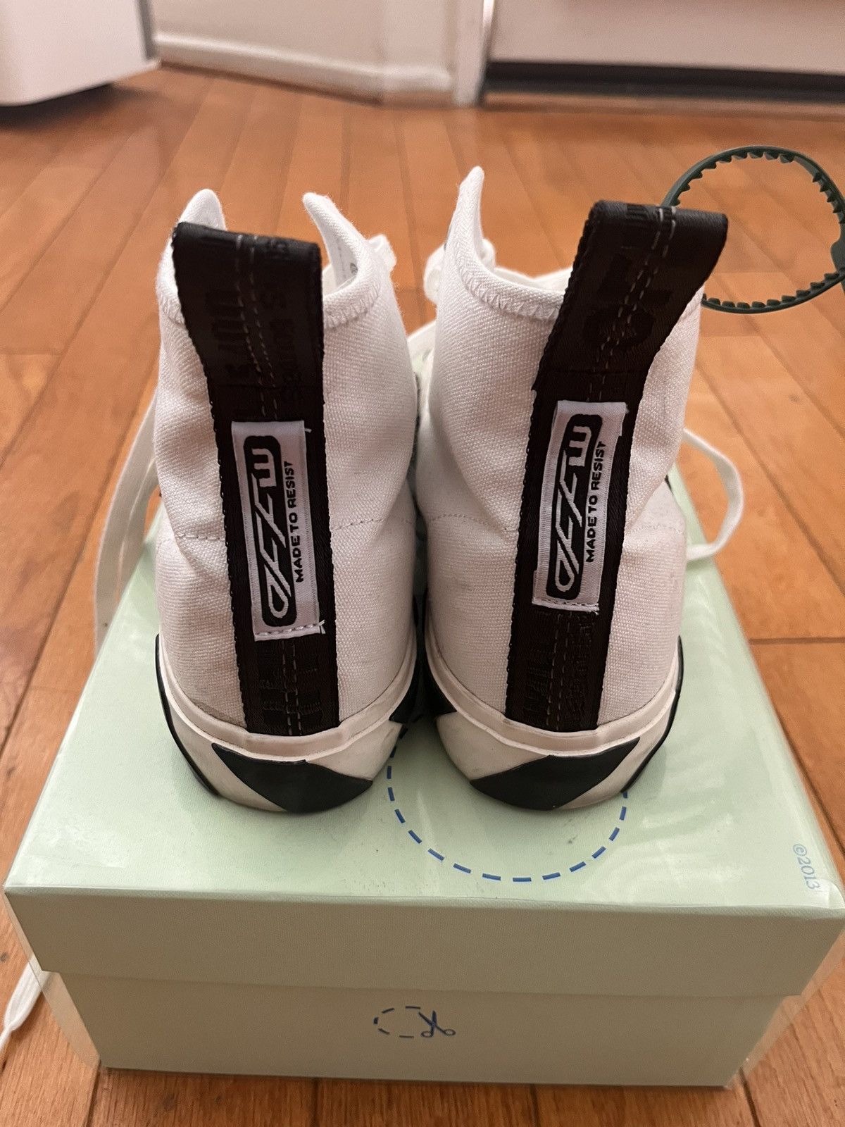 Off-White Off-White Vulc Mid Canvas Size US 9 / EU 42 - 6 Thumbnail