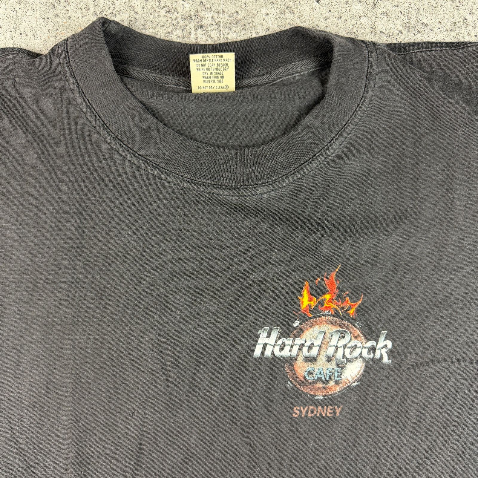 Hard Rock Cafe Vintage Hard Rock Cafe Sydney Australia Size L/XL Size US L / EU 52-54 / 3 - 3 Thumbnail