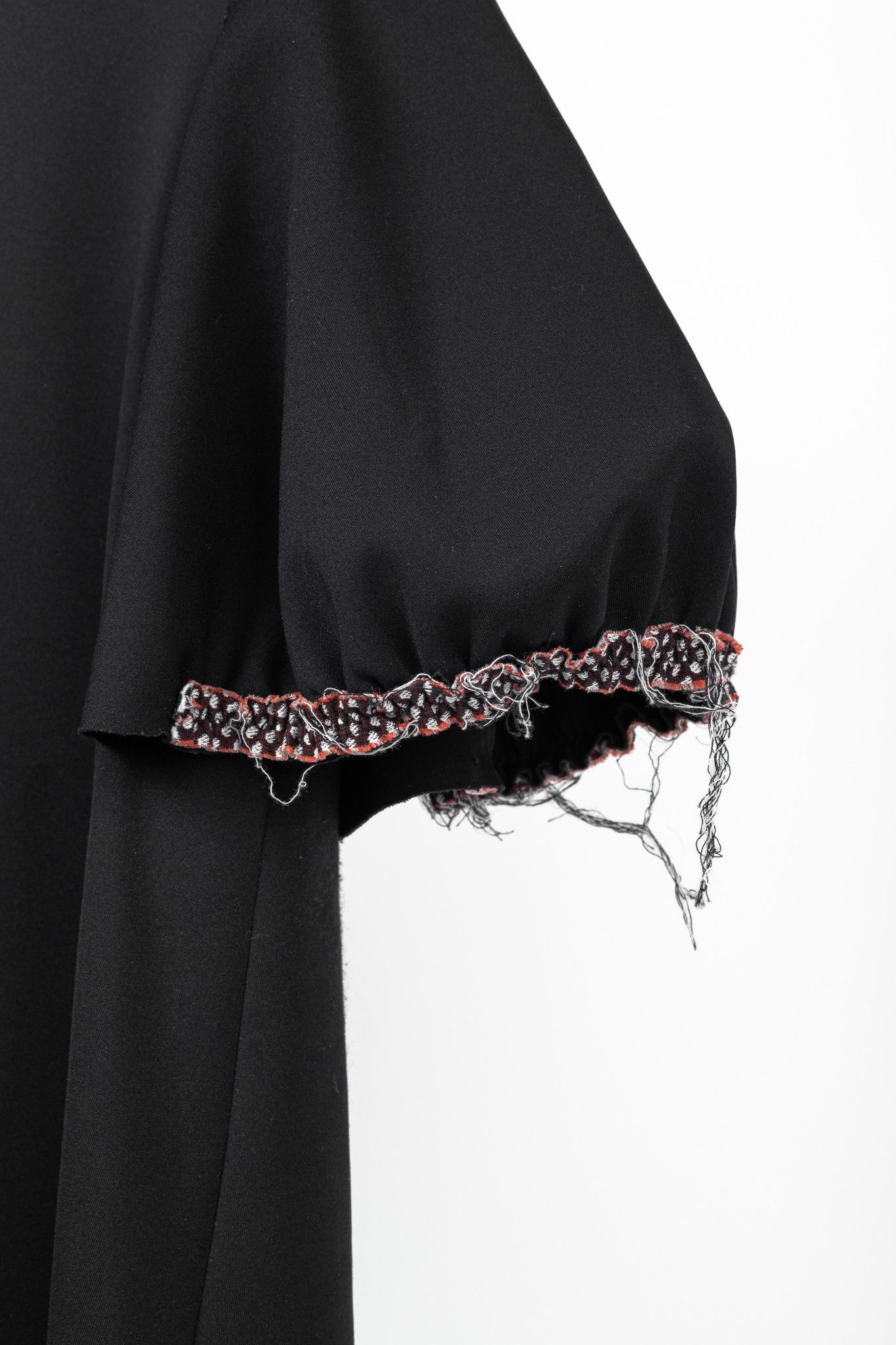 Marie Saint Pierre Marie Saint Pierre Neoprene Trimmed-Puff-Sleeve T-Shirt Size S / US 4 / IT 40 - 6 Thumbnail