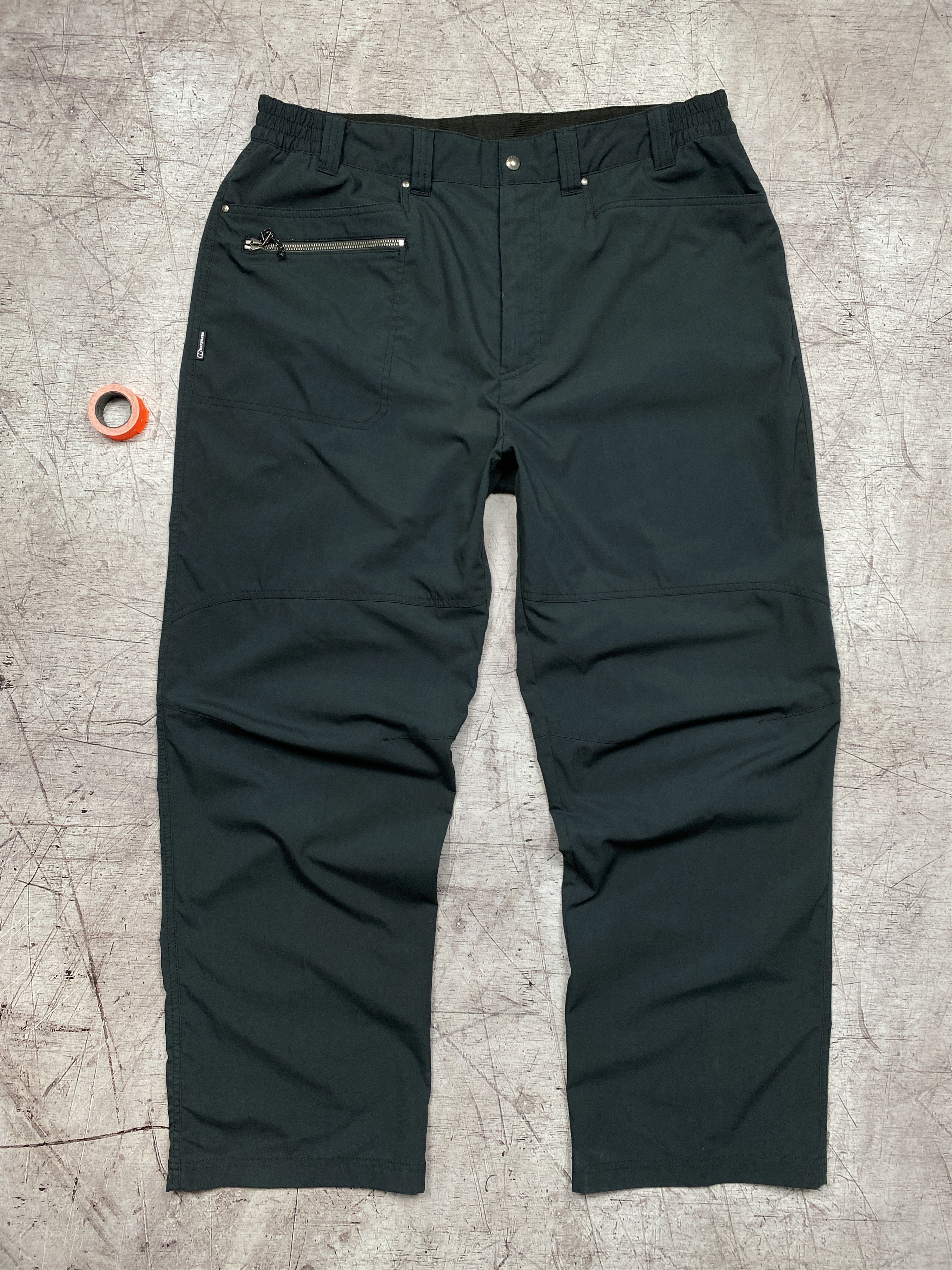 Berghaus Berghaus Vintage Mens Outdoor Cargo Pants Shorts Size US 38 / EU 54 - 1 Thumbnail