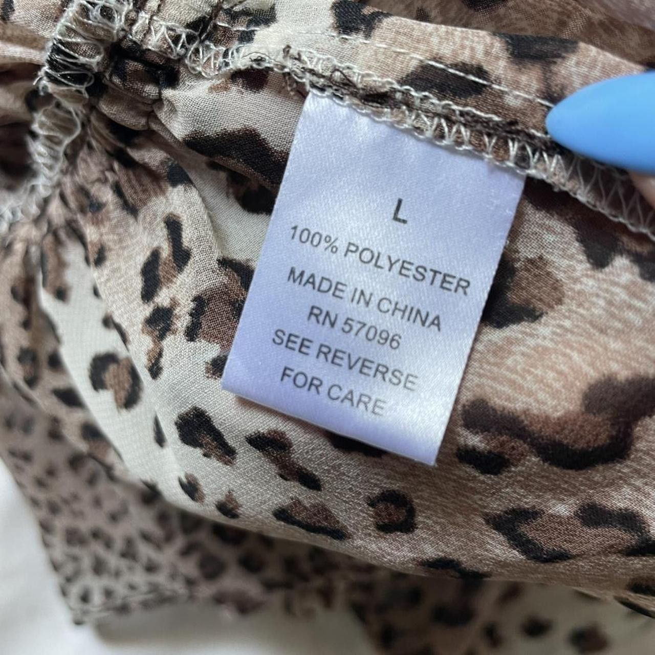 Vintage Semi sheer leopard print blouse size large Size L / US 10 / IT 46 - 6 Thumbnail