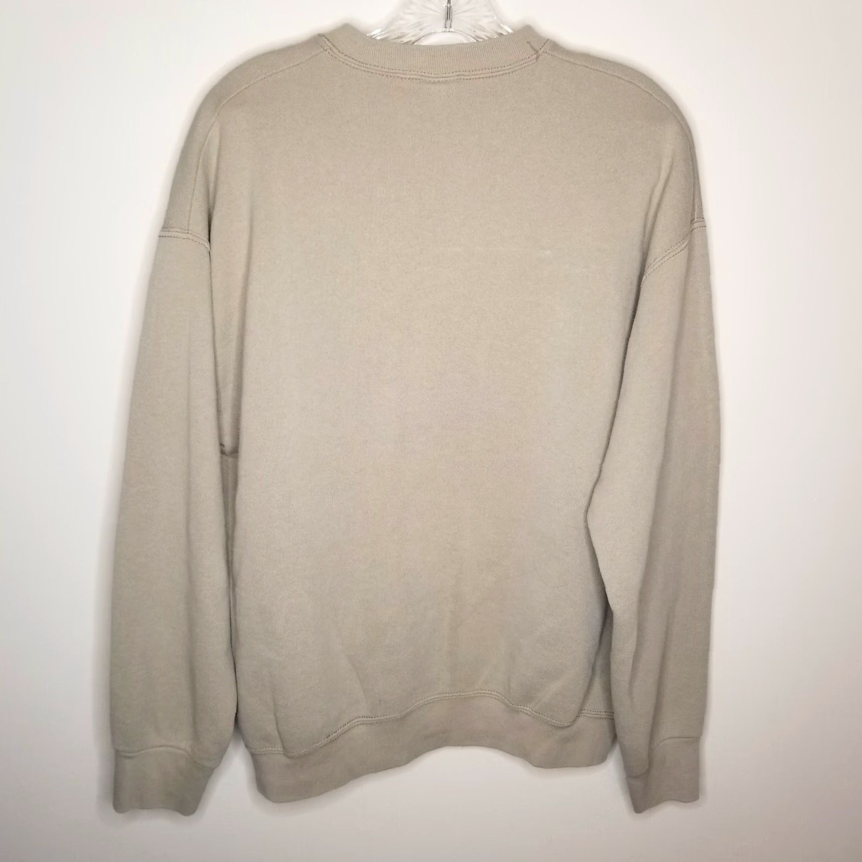 Fruit Of The Loom NORTH AMERICAN OUTFITTERS Mens Long Sleeve Beige Graphic Pullover Sweater L Size US L / EU 52-54 / 3 - 4 Thumbnail