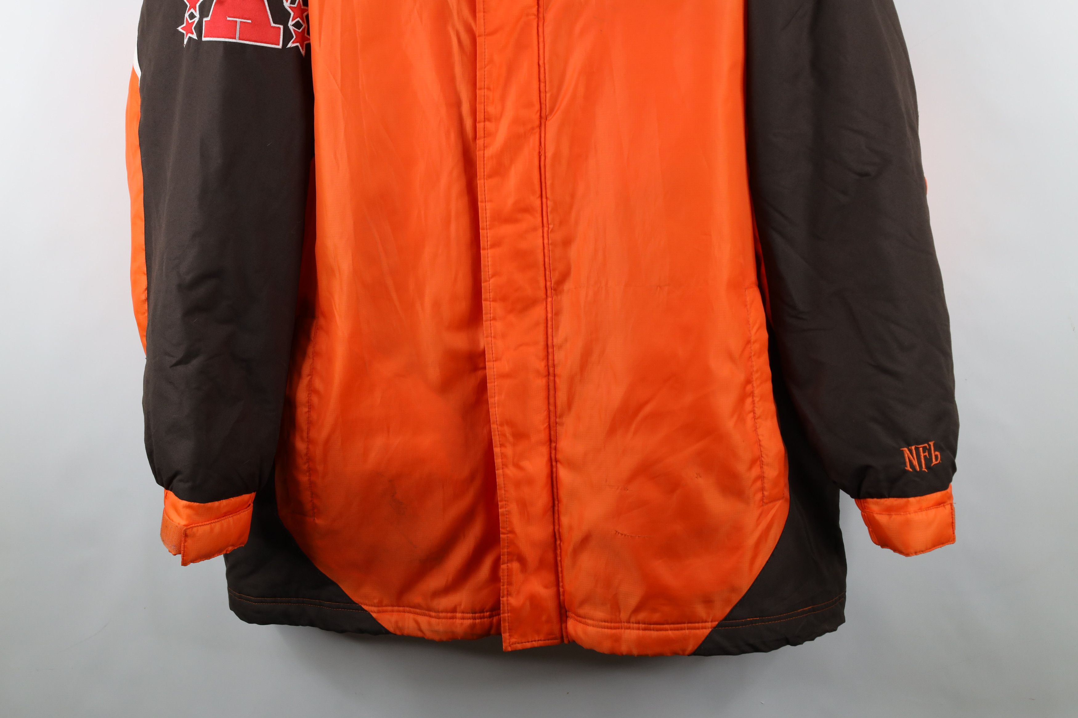 Vintage Vintage 90s Cleveland Browns Football Hooded Jacket Size US XL / EU 56 / 4 - 3 Thumbnail