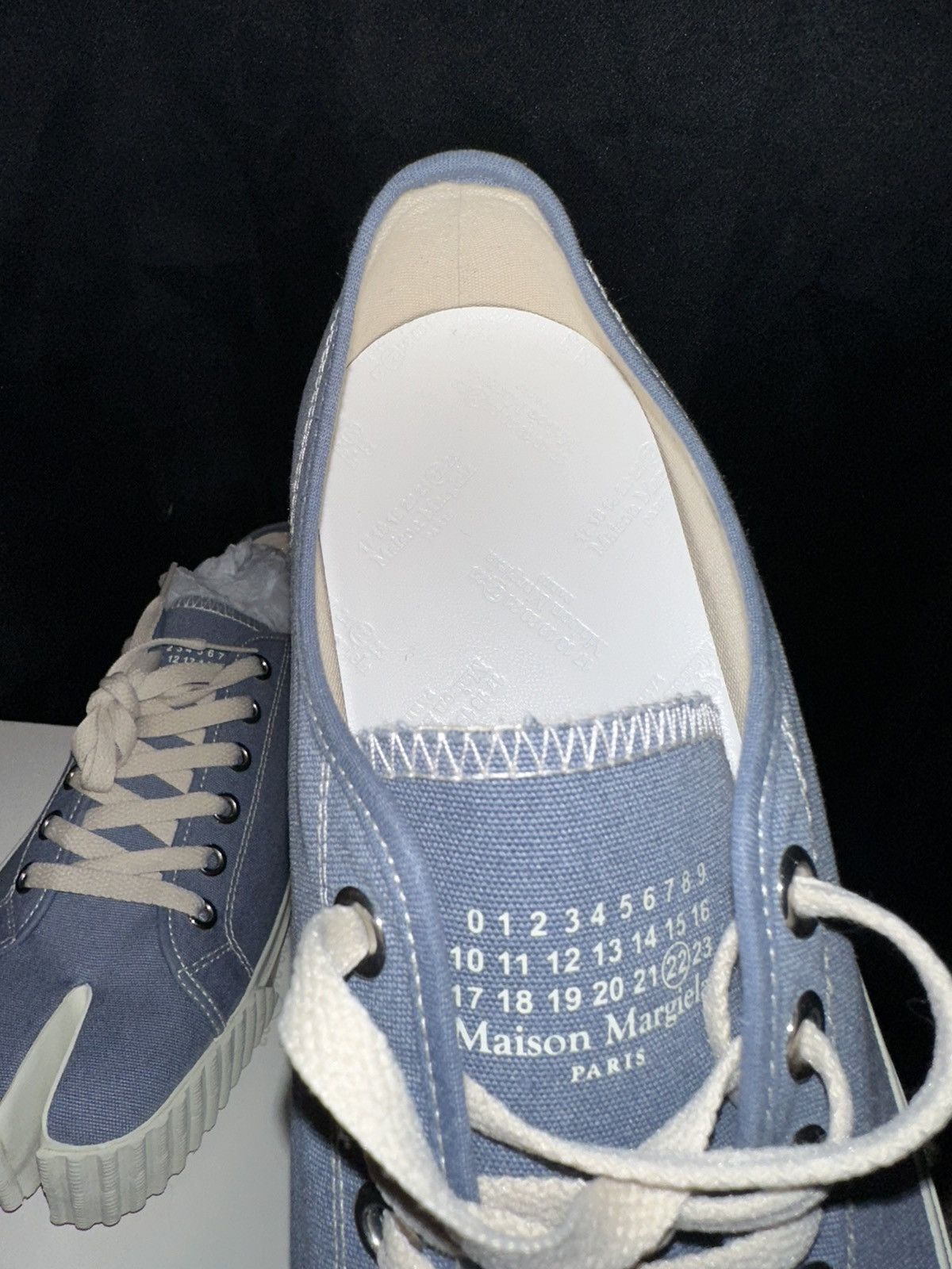 Maison Margiela Low Top Tabi Sneakers Size US 11 / EU 44 - 8 Thumbnail
