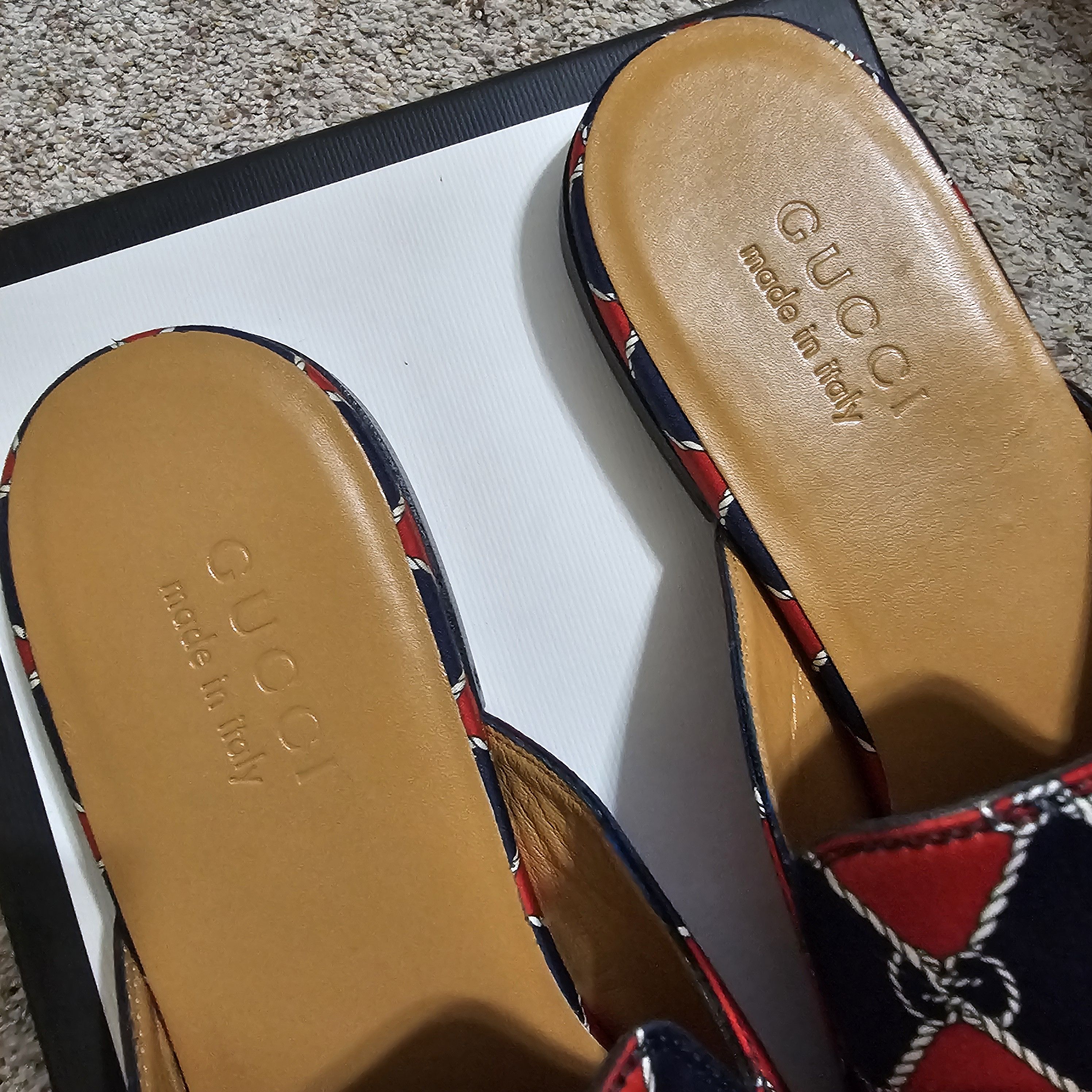 Gucci Gucci Red and Blue Patterned Loafers Size 44 Men's Size US 9 / EU 42 - 7 Thumbnail