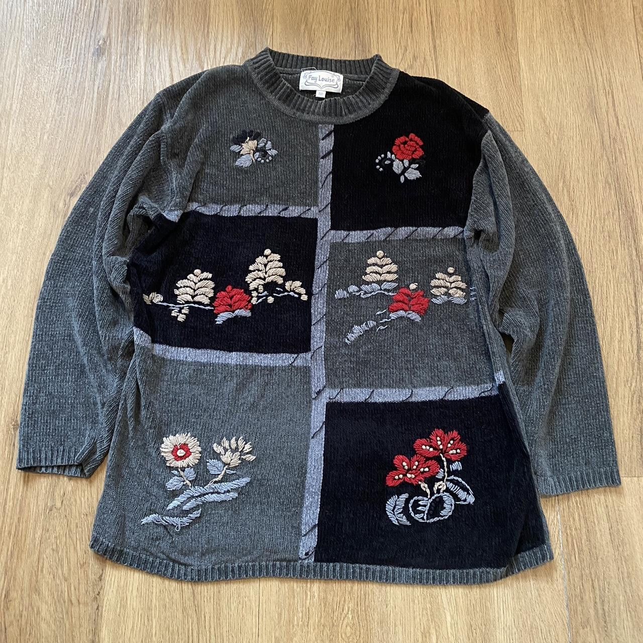Other Grey and black vintage floral embroidered sweater Size US L / EU 52-54 / 3 - 1 Thumbnail