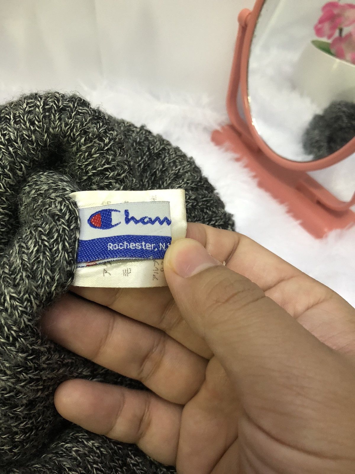 Champion Champion Japan Grey Knit Beanie 55–58cm Embroidered Logo Size ONE SIZE - 5 Thumbnail