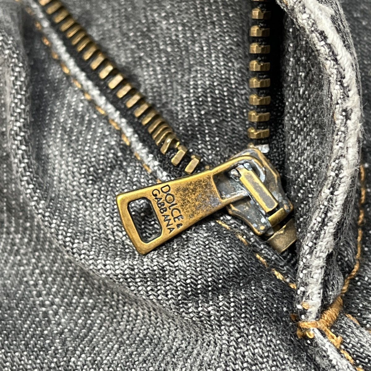 Dolce & Gabbana Vintage 1980s Distressed DOLCE & GABBANA Denim Jeans Size US 33 - 23 Thumbnail
