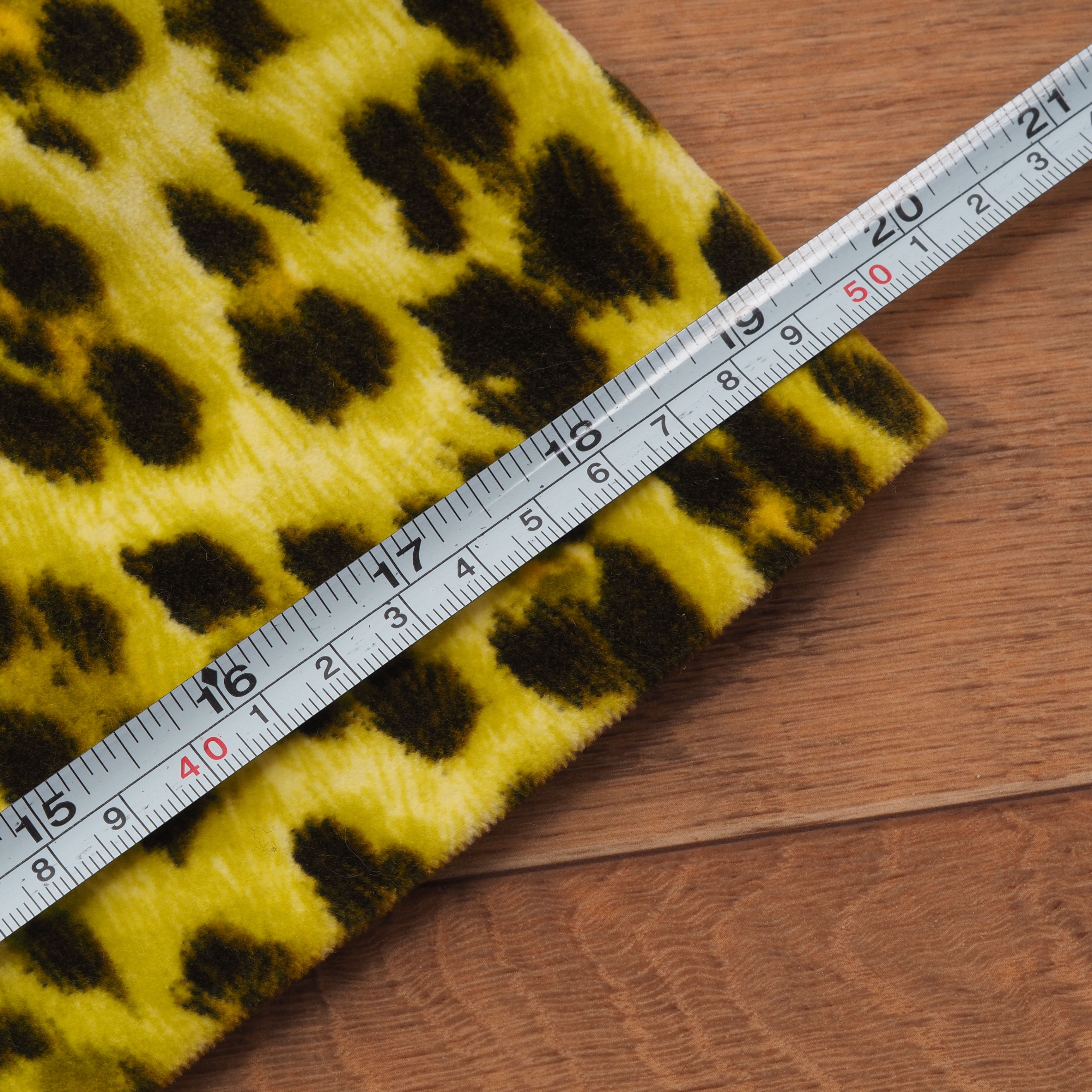 Moschino × Vintage Moschino Jeans Vintage Women's Yellow Animal Print Dress Size M / US 6-8 / IT 42-44 - 9 Thumbnail
