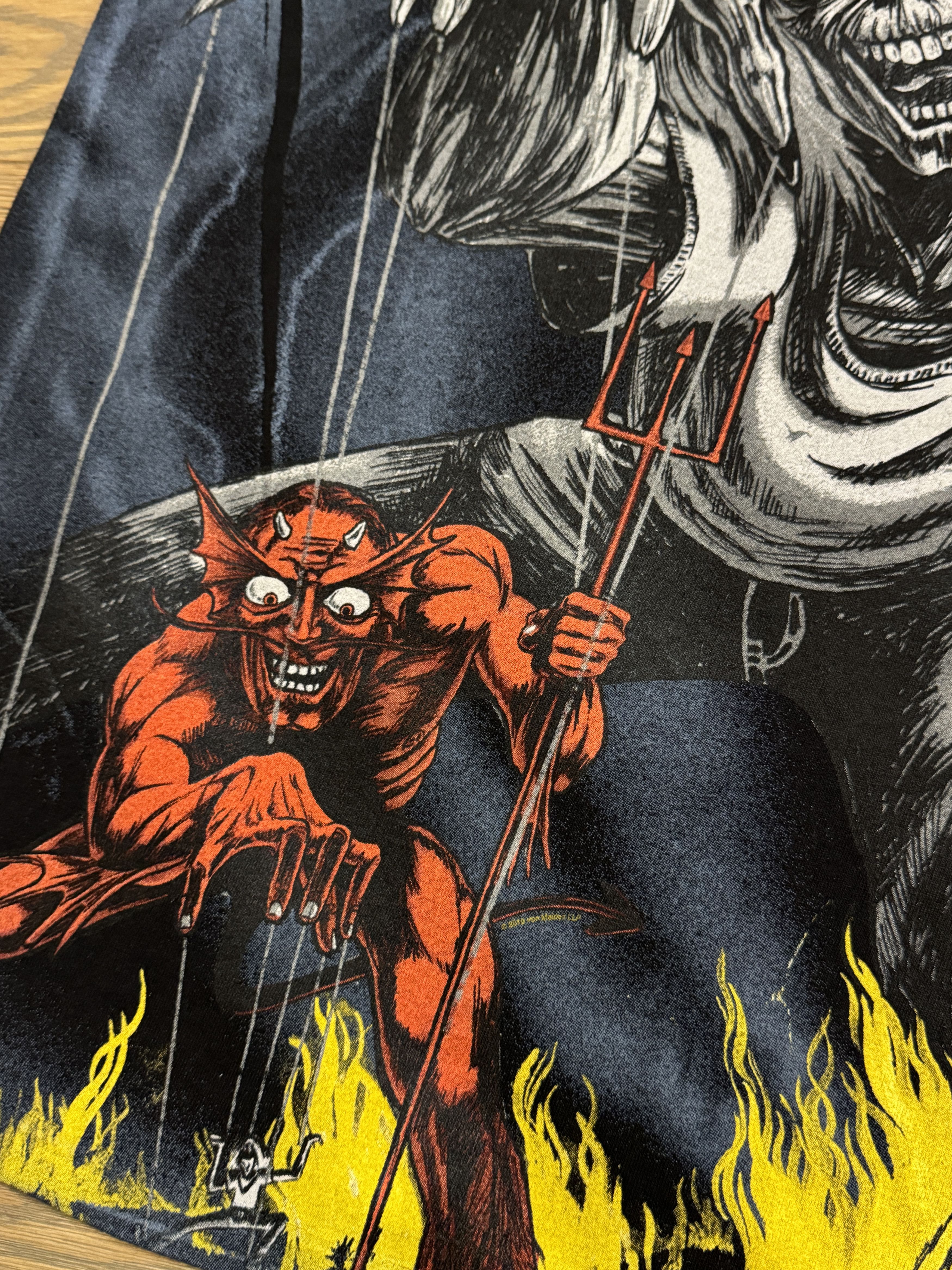 Fruit Of The Loom Iron Maiden Number of the Beast vintage tshirt Size US L / EU 52-54 / 3 - 4 Thumbnail