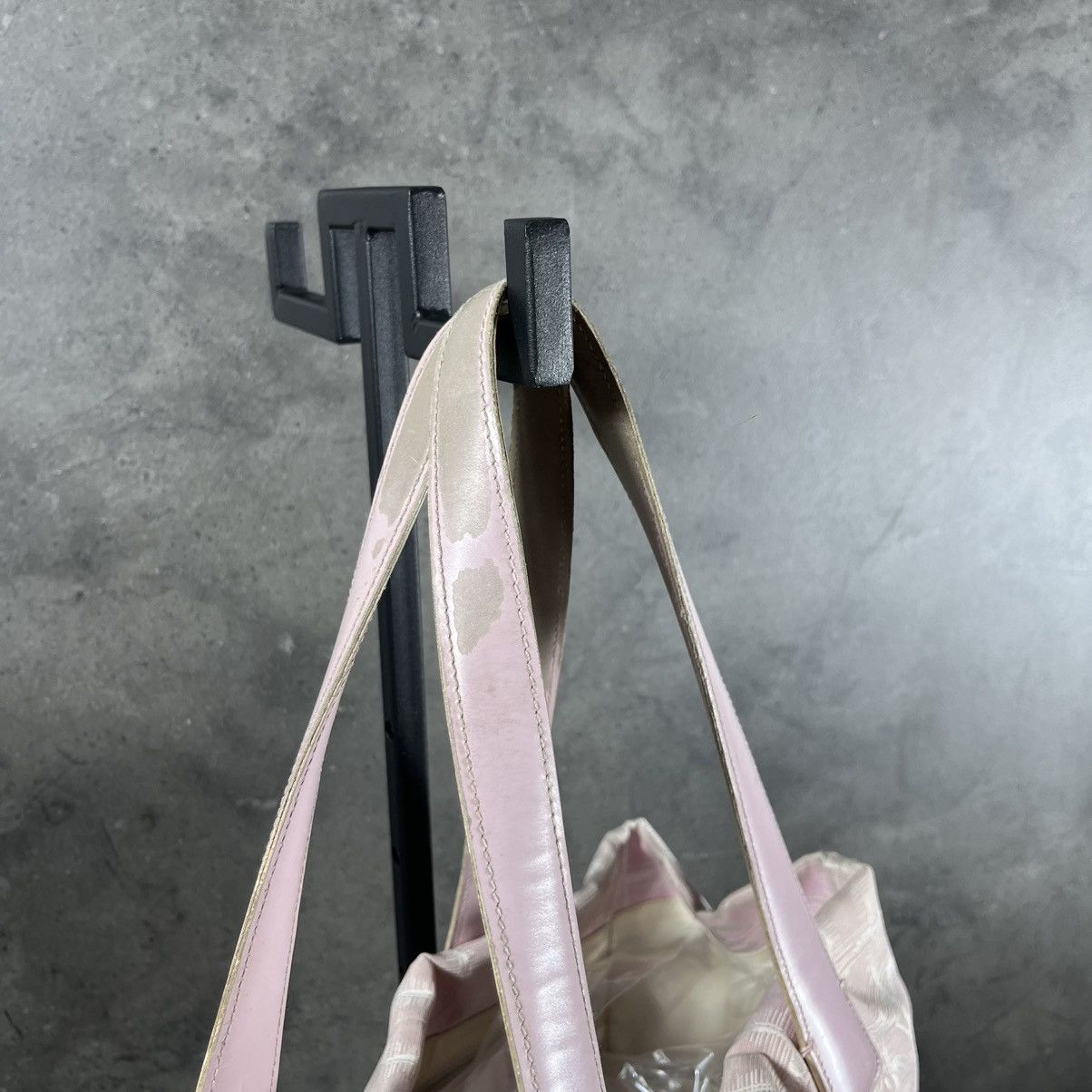 Chanel Archive Chanel Aligne Pink Travel Line Monogram Hand Bag Size ONE SIZE - 13 Thumbnail