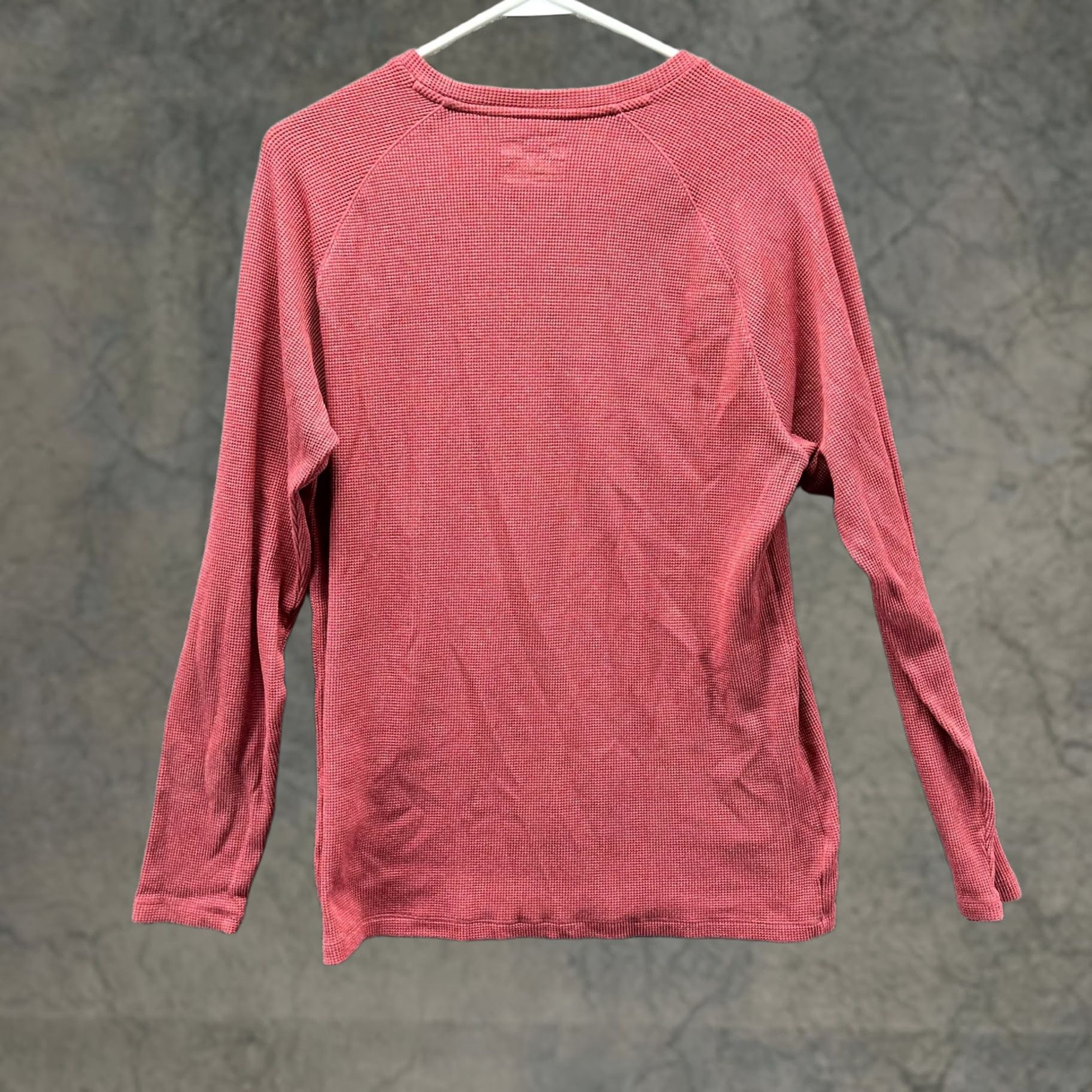 Under Armour Under Armour Shirt Mens Large Red HeatGear Fitted Waffle Thermal Long Sleeve Shirt Size US L / EU 52-54 / 3 - 1 Thumbnail