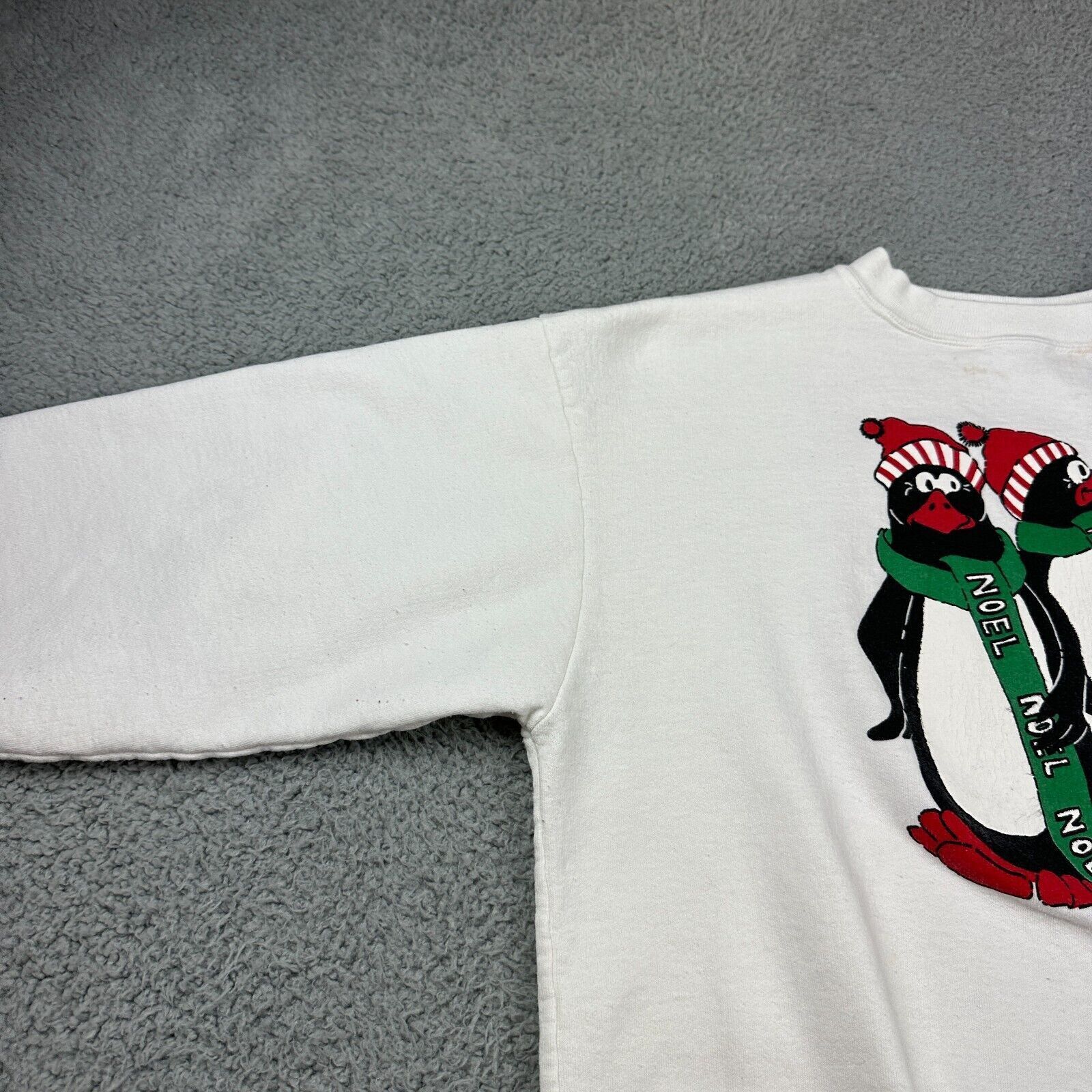 Other Vintage Noel Happy Holidays Penguins Sweatshirt Fun Tees Size US L / EU 52-54 / 3 - 3 Thumbnail