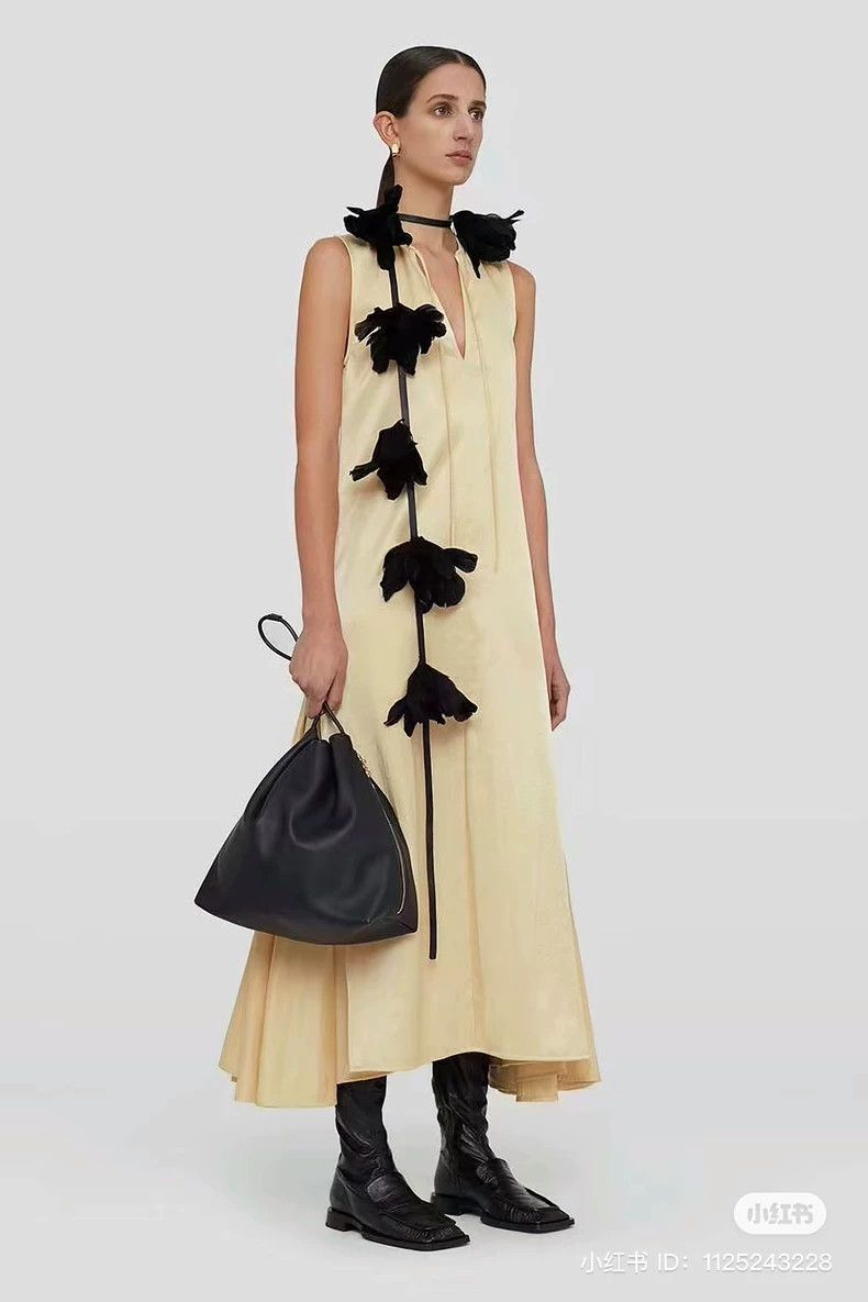 Jil Sander Jil Sander Long V-neck dress Size XS / US 0-2 / IT 36-38 - 7 Thumbnail