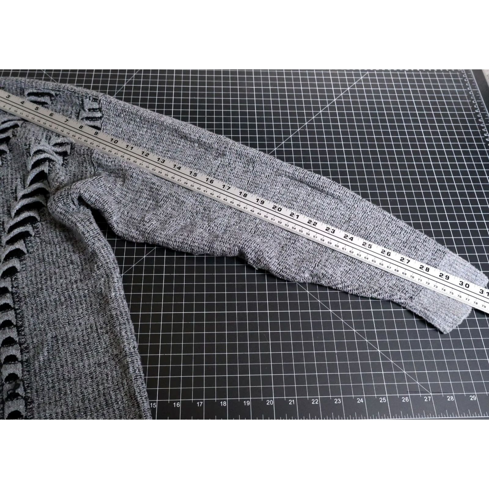 Vintage VINTAGE Protege Sweater Mens XL Gray Black Textured Knit Crewneck Acrylic VTG Size US XL / EU 56 / 4 - 7 Thumbnail