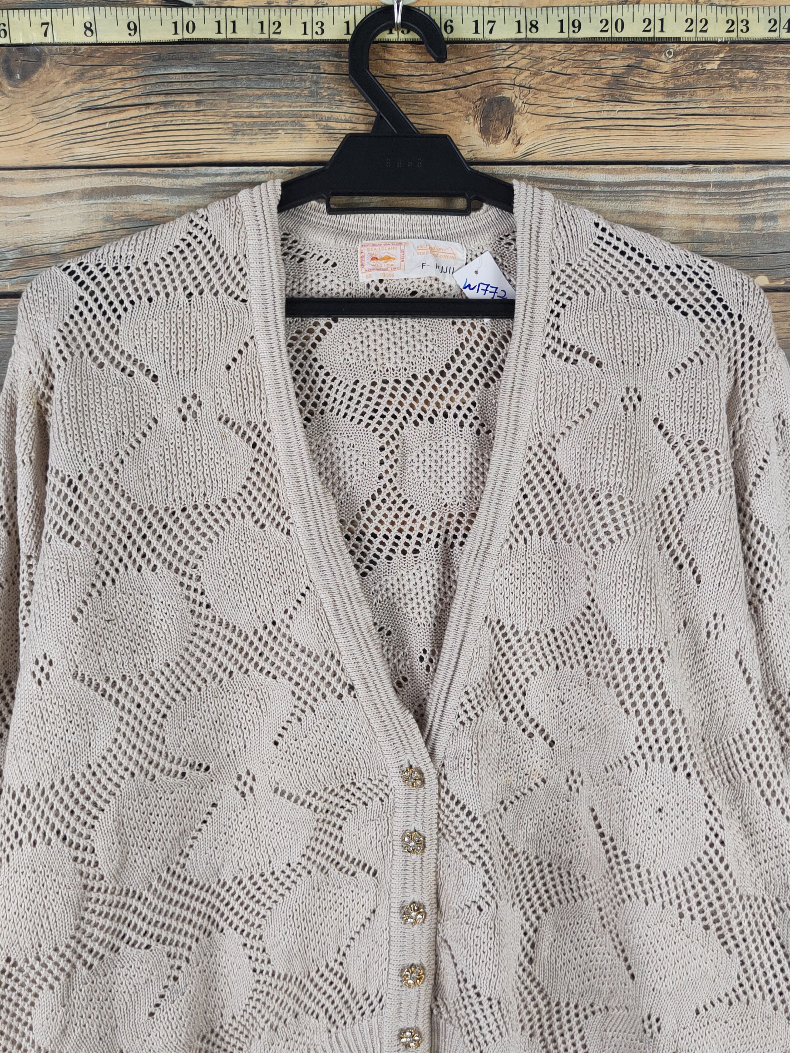 Vintage Fujii Light Brown Crochet MeshNet Knitwear Cardigan #W1772 Size US M / EU 48-50 / 2 - 2 Thumbnail