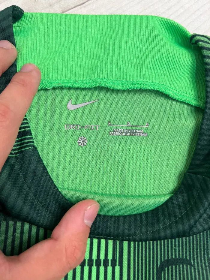 Nike Nike Liverpool 2023 2024 Training Shirt Soccer Jersey Size US L / EU 52-54 / 3 - 7 Thumbnail