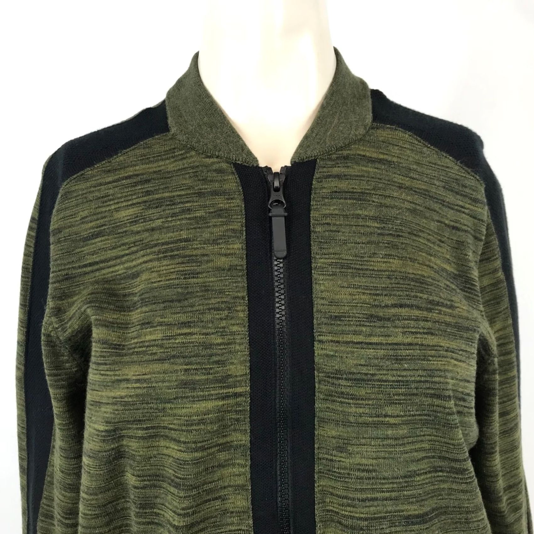 Nike NIKE WOMEN'S M GREEN LONG SLEEVE TECH KNIT BOMER JACKET Size M Size M / US 6-8 / IT 42-44 - 2 Thumbnail