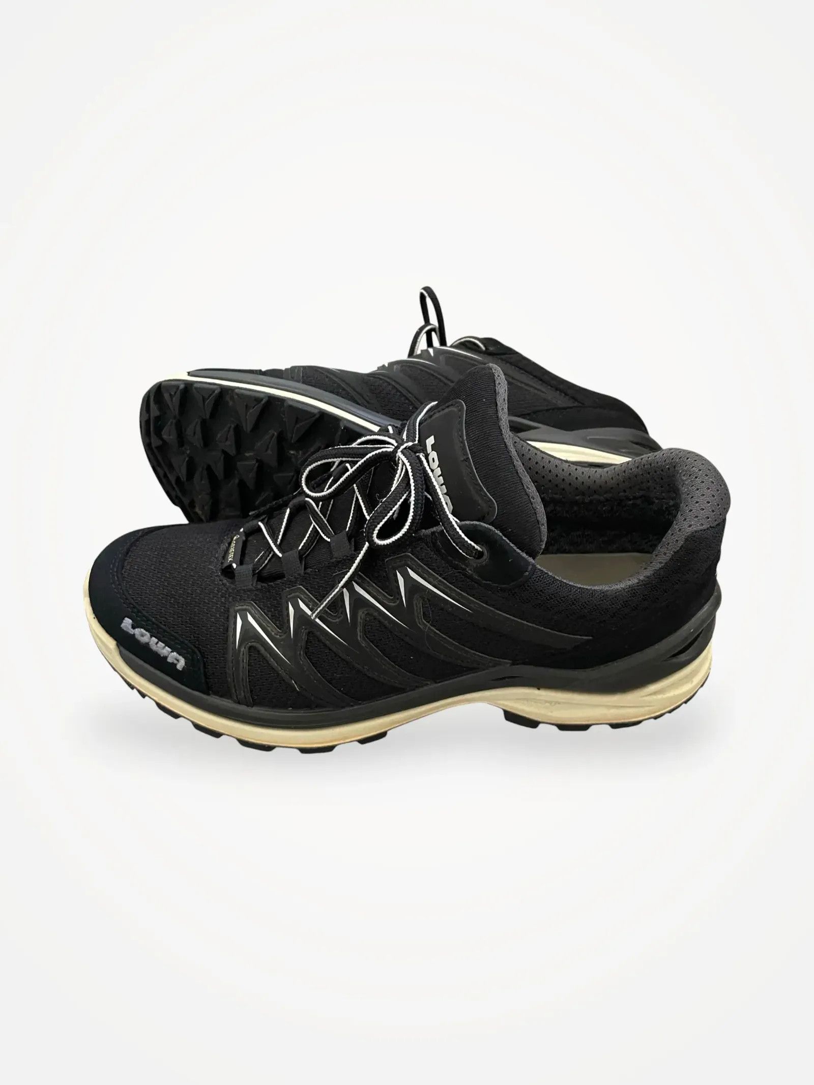 LOWA LOWA Lowa All Terraine Classic outdoor shoe Shoes Size US 10 / IT 40 - 1 Thumbnail