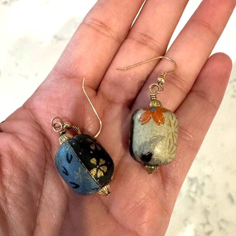 Handmade Vintage paper wrapped wooden bead dangle earrings handmade Size ONE SIZE - 1 Thumbnail
