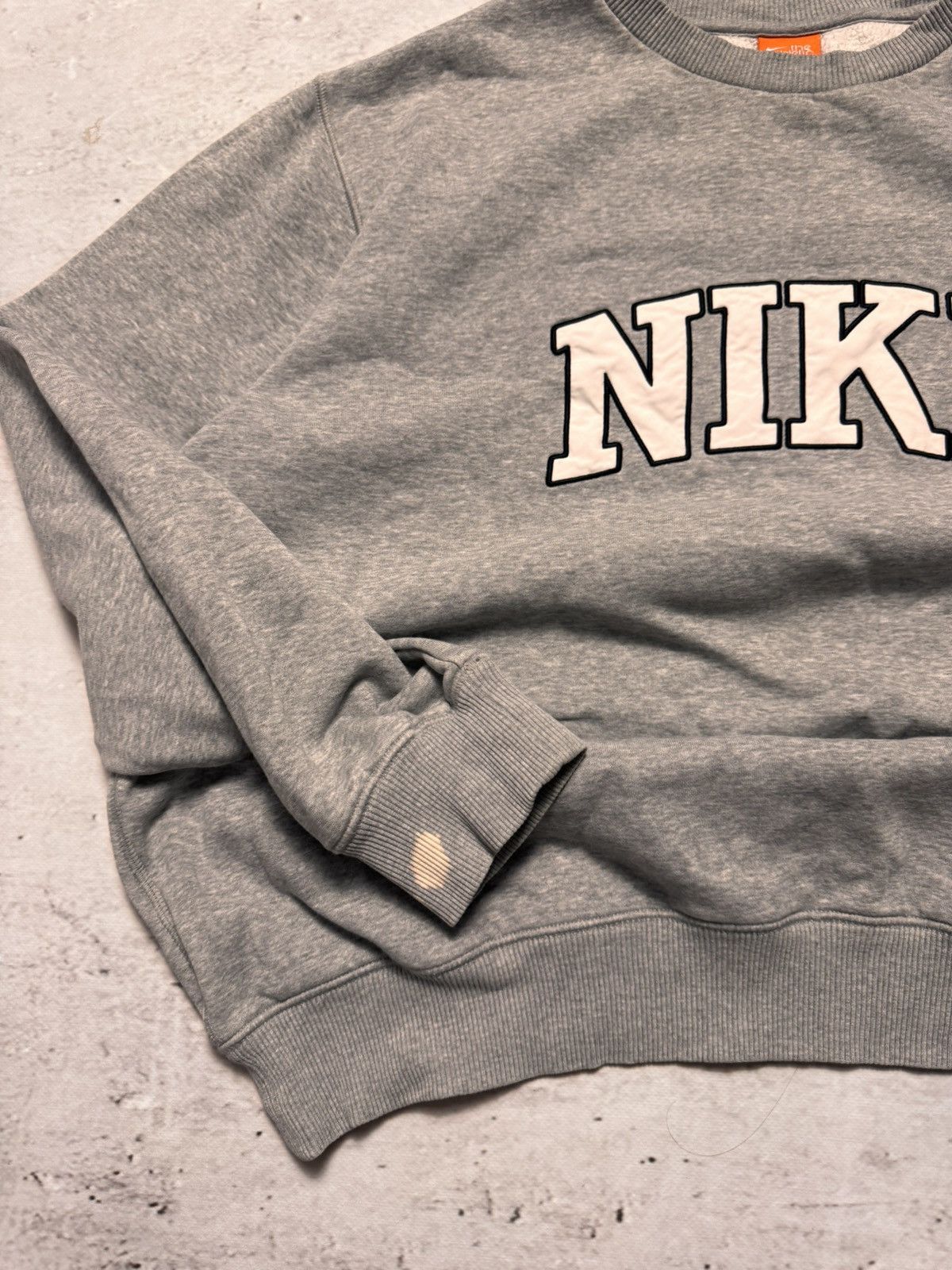 Nike × Vintage NIKE VINTAGE CENTER LOGO OVERSIZE BOXY SWEATSHIRT Size US XL / EU 56 / 4 - 4 Thumbnail