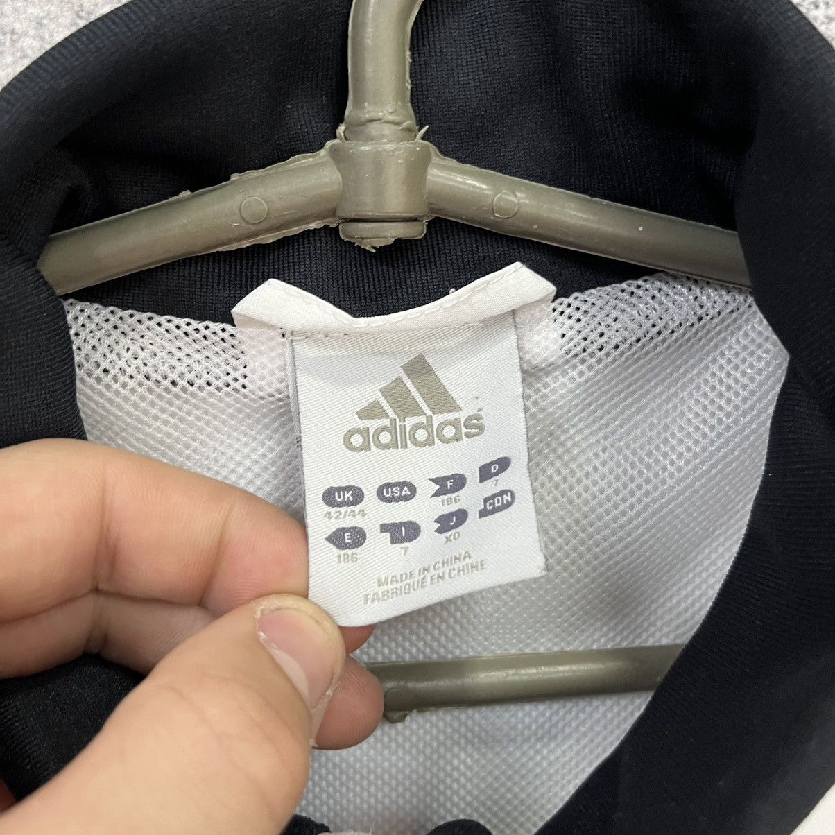 Adidas Vintage Adidas Bayern Munich Track Jacket Size US M / EU 48-50 / 2 - 16 Thumbnail