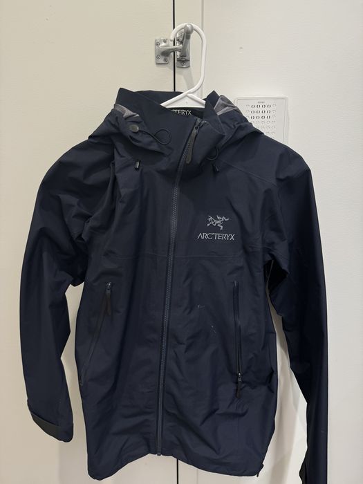 Arc'Teryx Arcteryx Beta AR Blue/Navy | Grailed