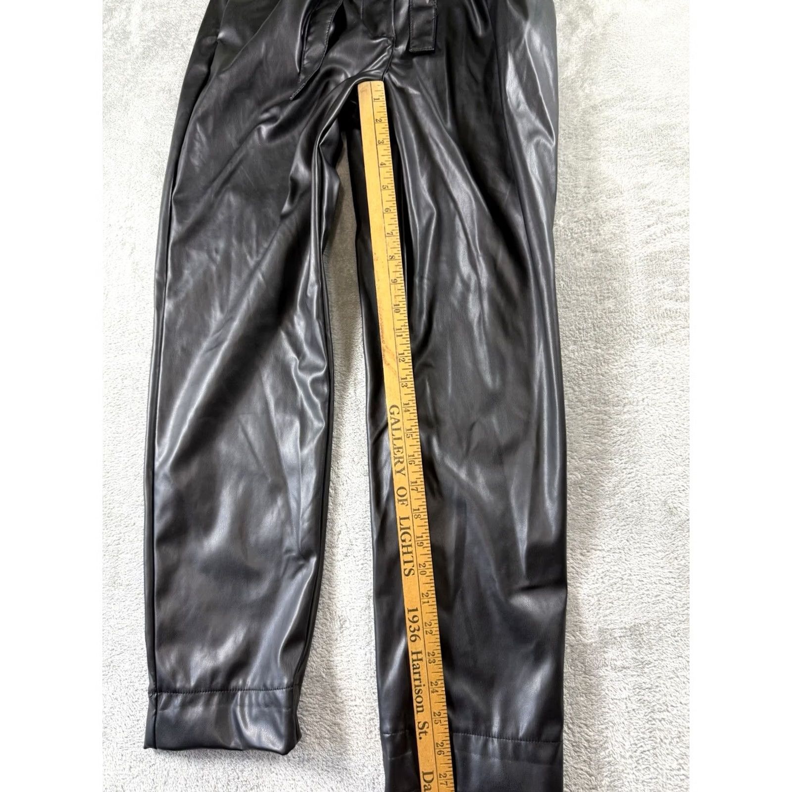 Vintage Francesca's Mi Ami Black Faux Leather Elastic Pant. NWT!! Womens Medium Party Pant Size 28" / US 6 / IT 42 - 2 Thumbnail
