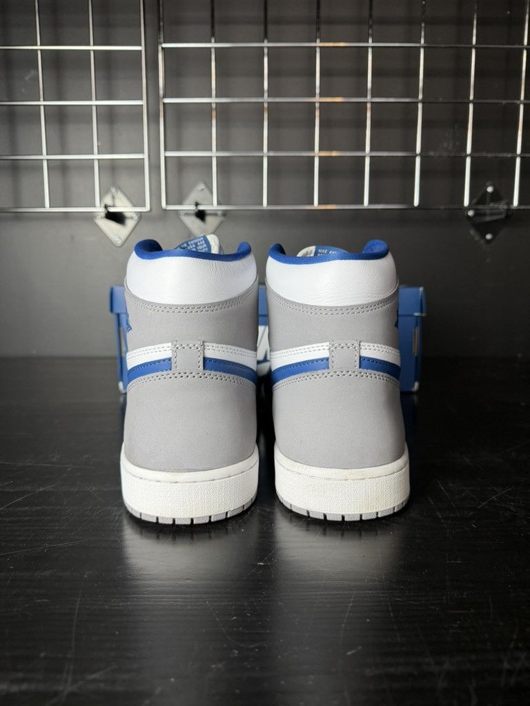 Jordan Brand Air Jordan 1 Retro High OG "True Blue" **PRE-OWNED** Size US 13 / EU 46 - 5 Thumbnail