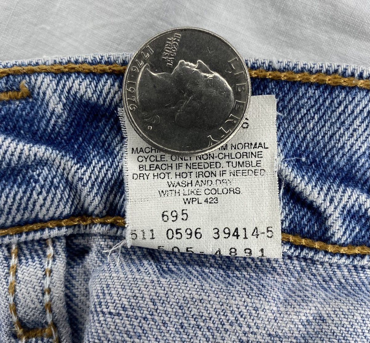 Levi's VTG Levis 505 Jeans 34x32 Stonewash Straight Leg Blue Denim Size US 34 / EU 50 - 6 Thumbnail
