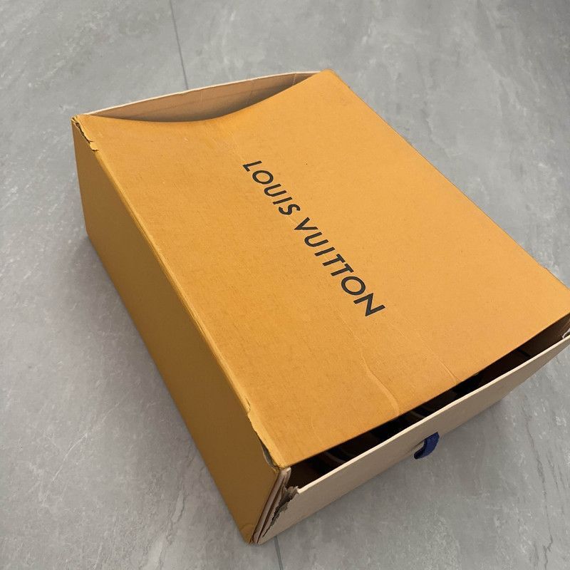 Louis Vuitton Louis Vuitton Low-Top Fashion Sneakers for Men and Women -2 Size US 7.5 / EU 40-41 - 6 Thumbnail