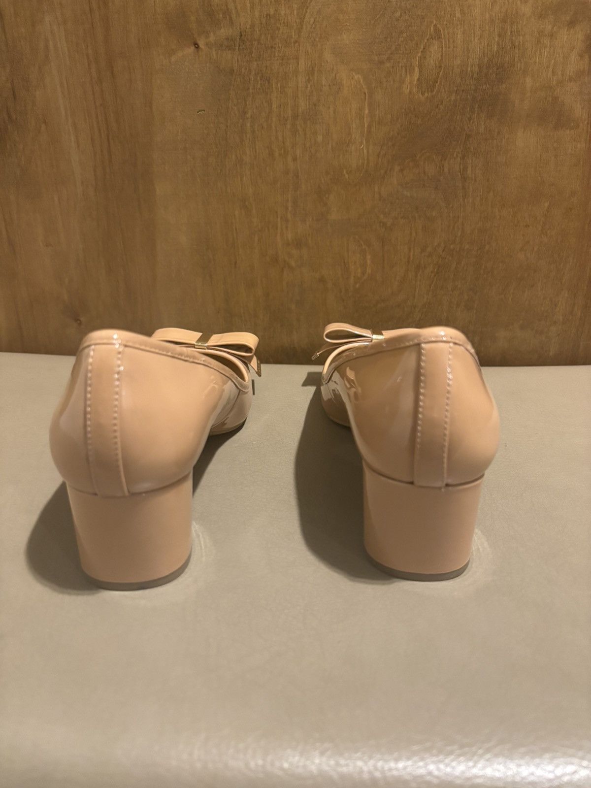 Michael Kors WOMENS MICHAEL KORS HEELS Size US 9 / IT 39 - 2 Thumbnail