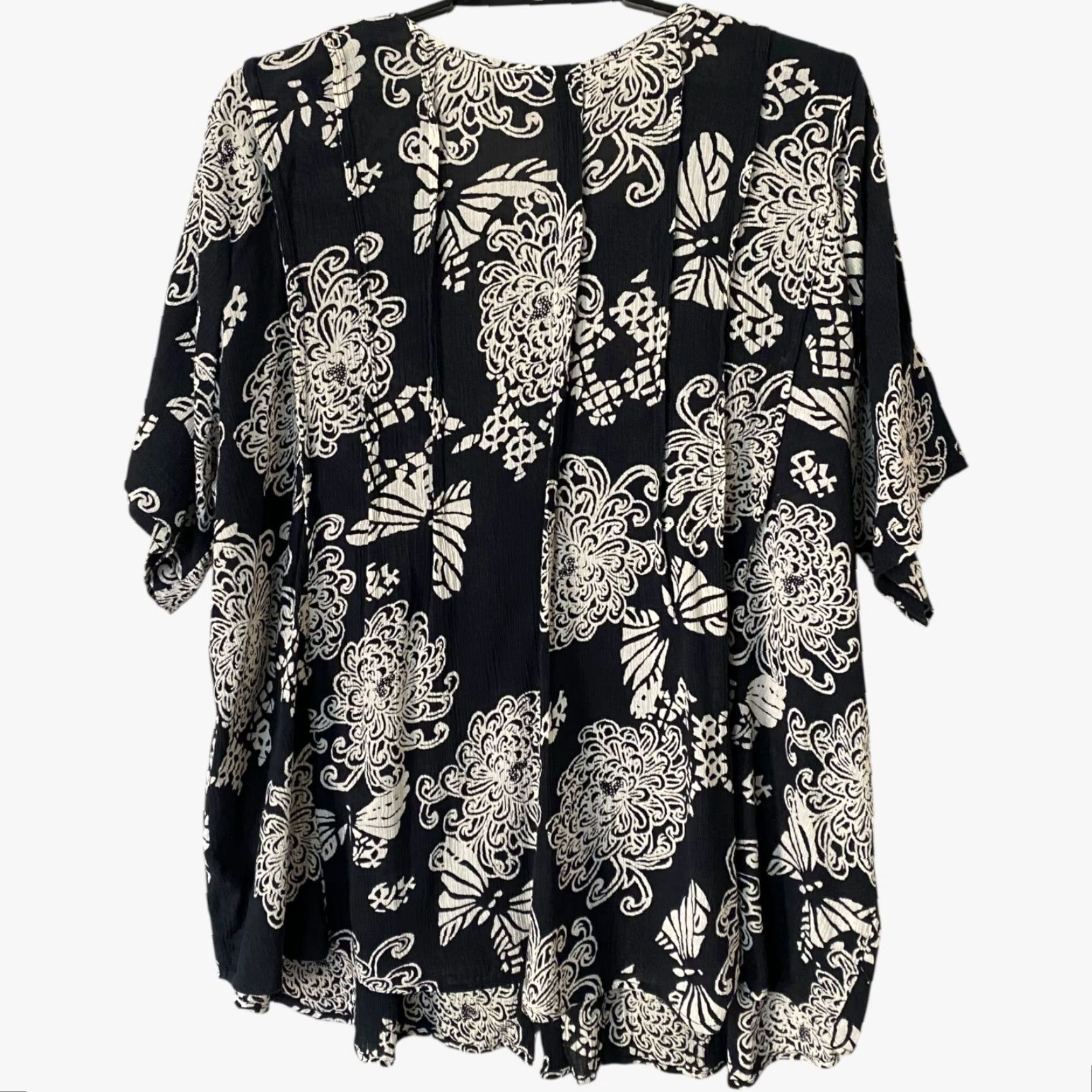 Vintage VINTAGE Roaman's Floral Print Cotton Blouse Women's 2X Short Sleeve Button-Up Boho Casual Fall Spring Summer Size XXL / US 16-18 / IT 52-54 - 4 Thumbnail