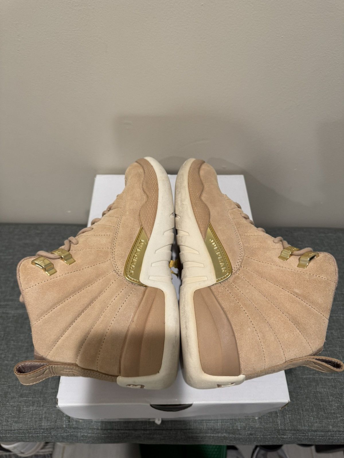 Jordan Brand Jordan Women’s Air Jordan 12 Retro Size 8.5 AO6068203 Size US 8.5 / IT 38.5 - 7 Thumbnail