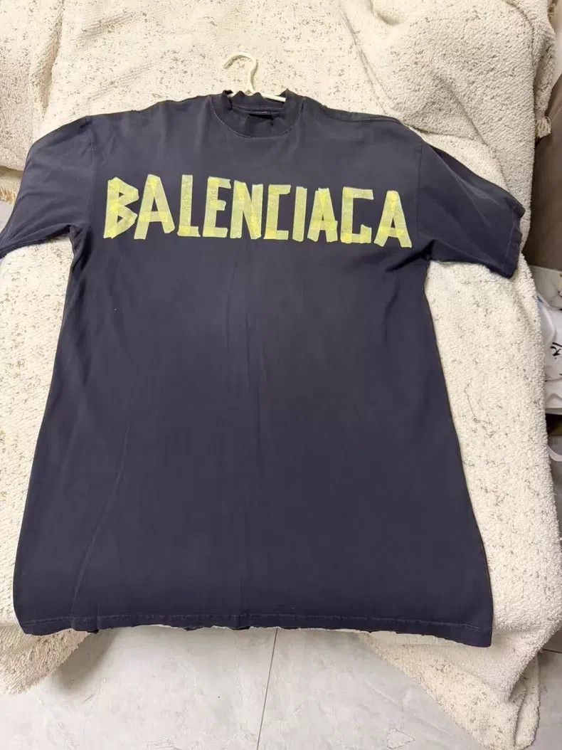 Balenciaga Balenciaga Tape Short Sleeve Size US S / EU 44-46 / 1 - 1 Thumbnail